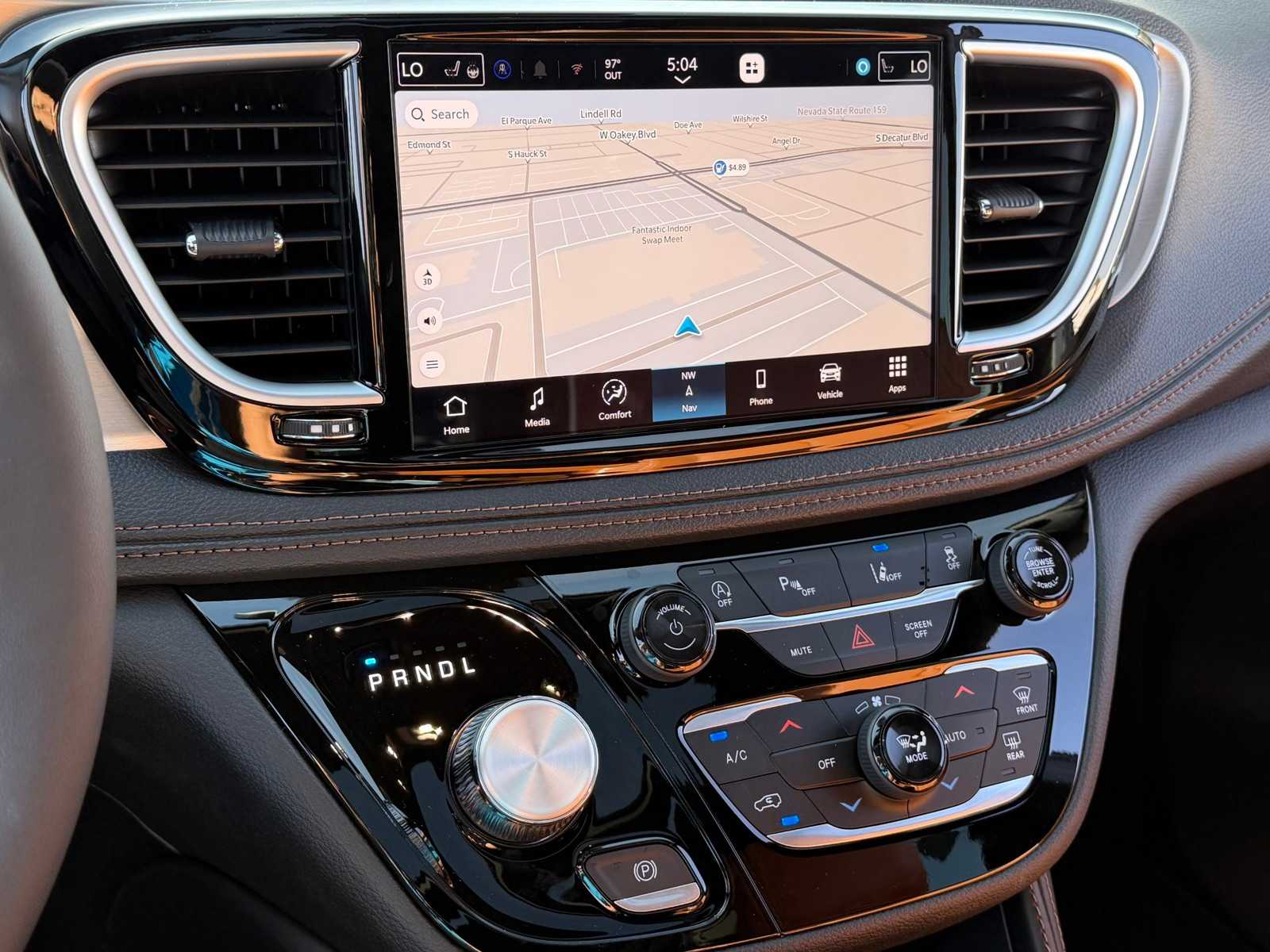 Thumbnail: 2026 Chrysler Pacifica - 20