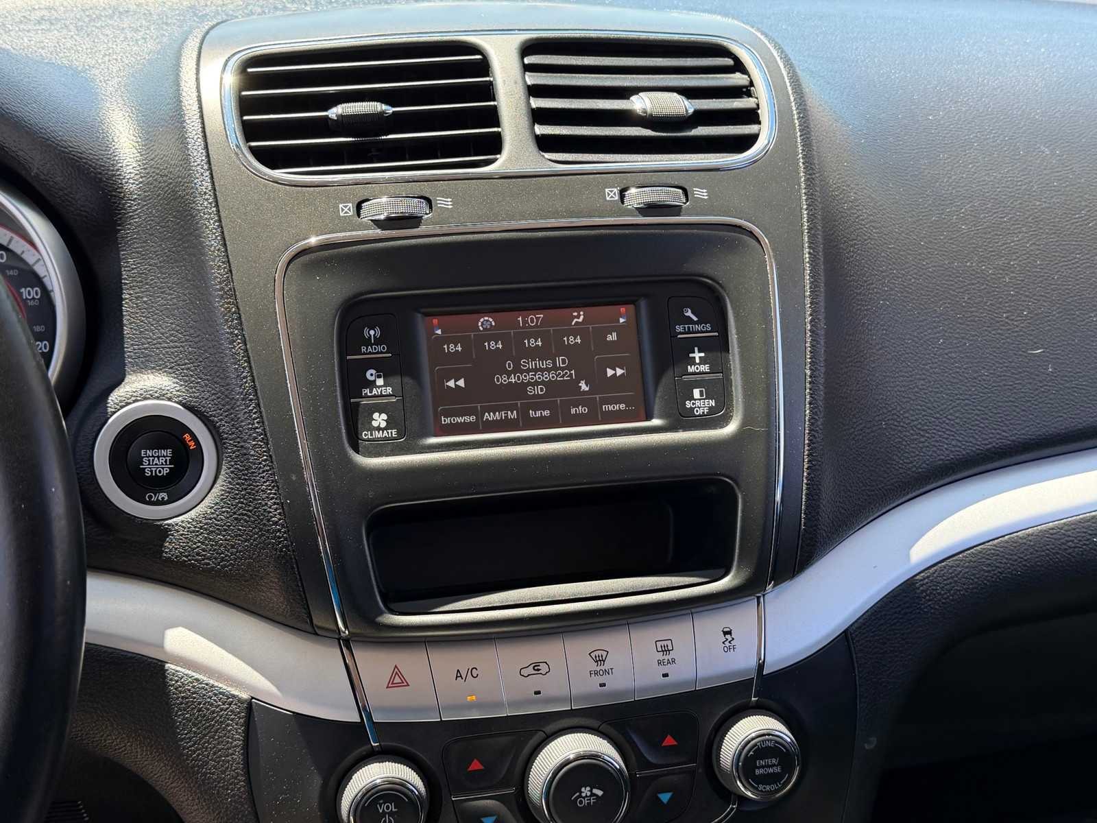 Thumbnail: 2019 Dodge Journey - 24