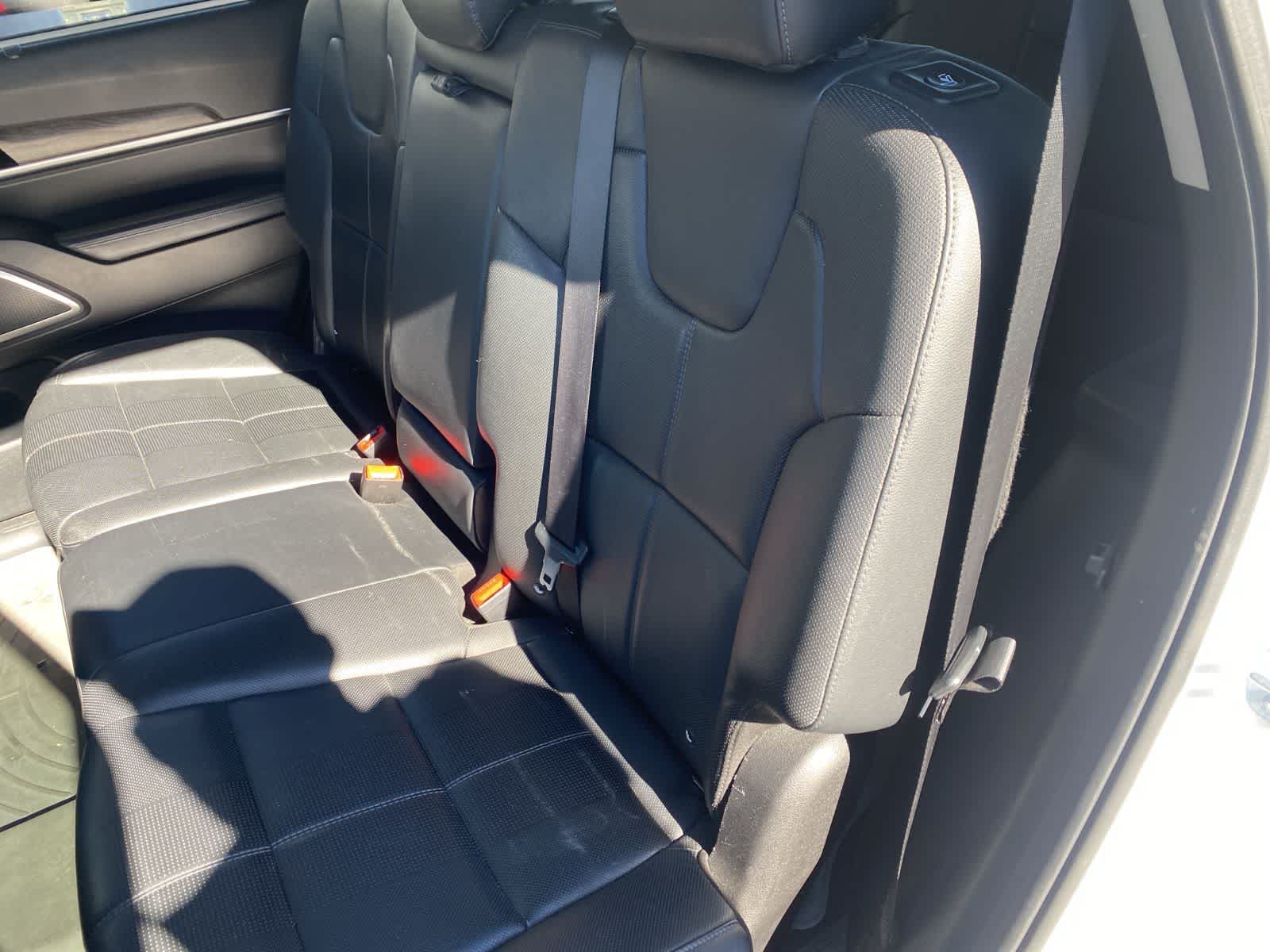 Thumbnail: 2020 Kia Telluride - 13