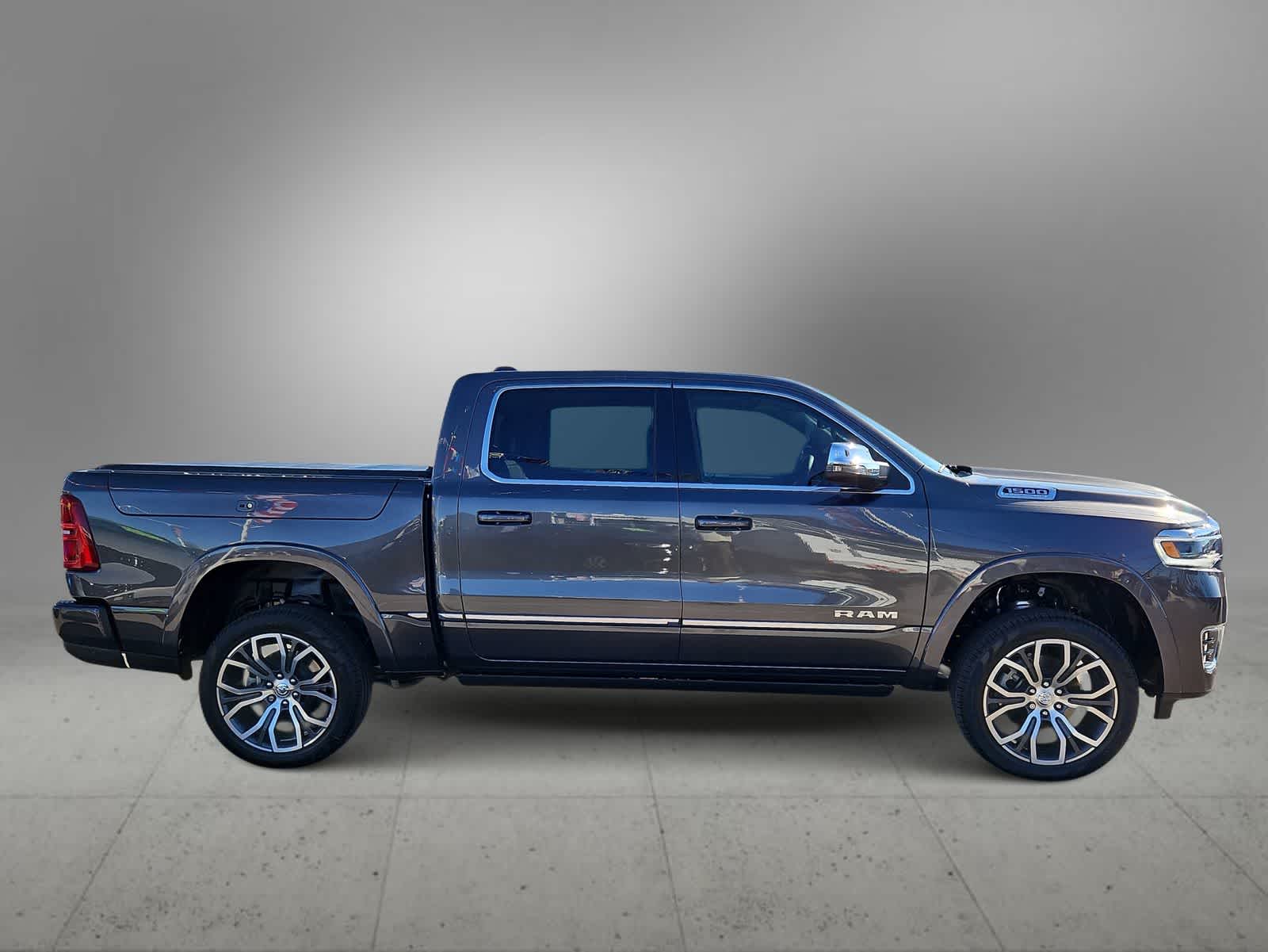 Thumbnail: 2026 RAM 1500 - 9