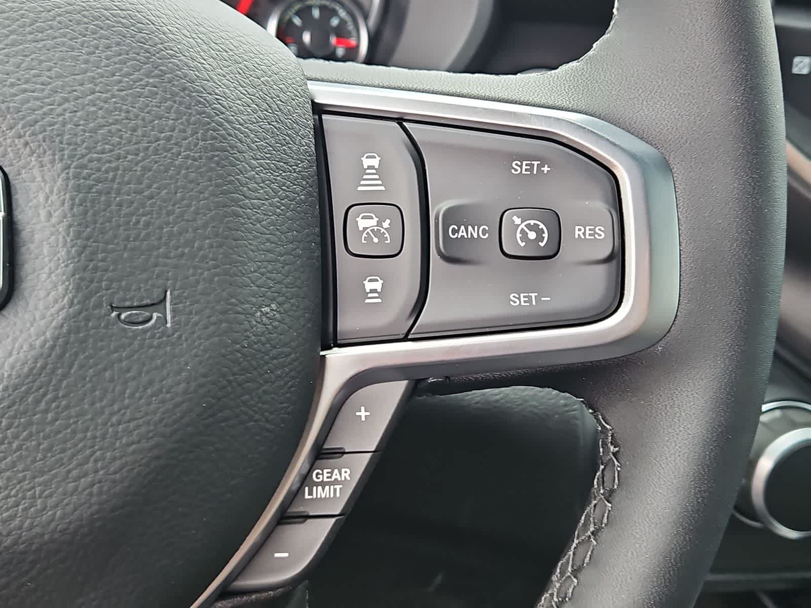 Thumbnail: 2025 RAM 1500 - 23