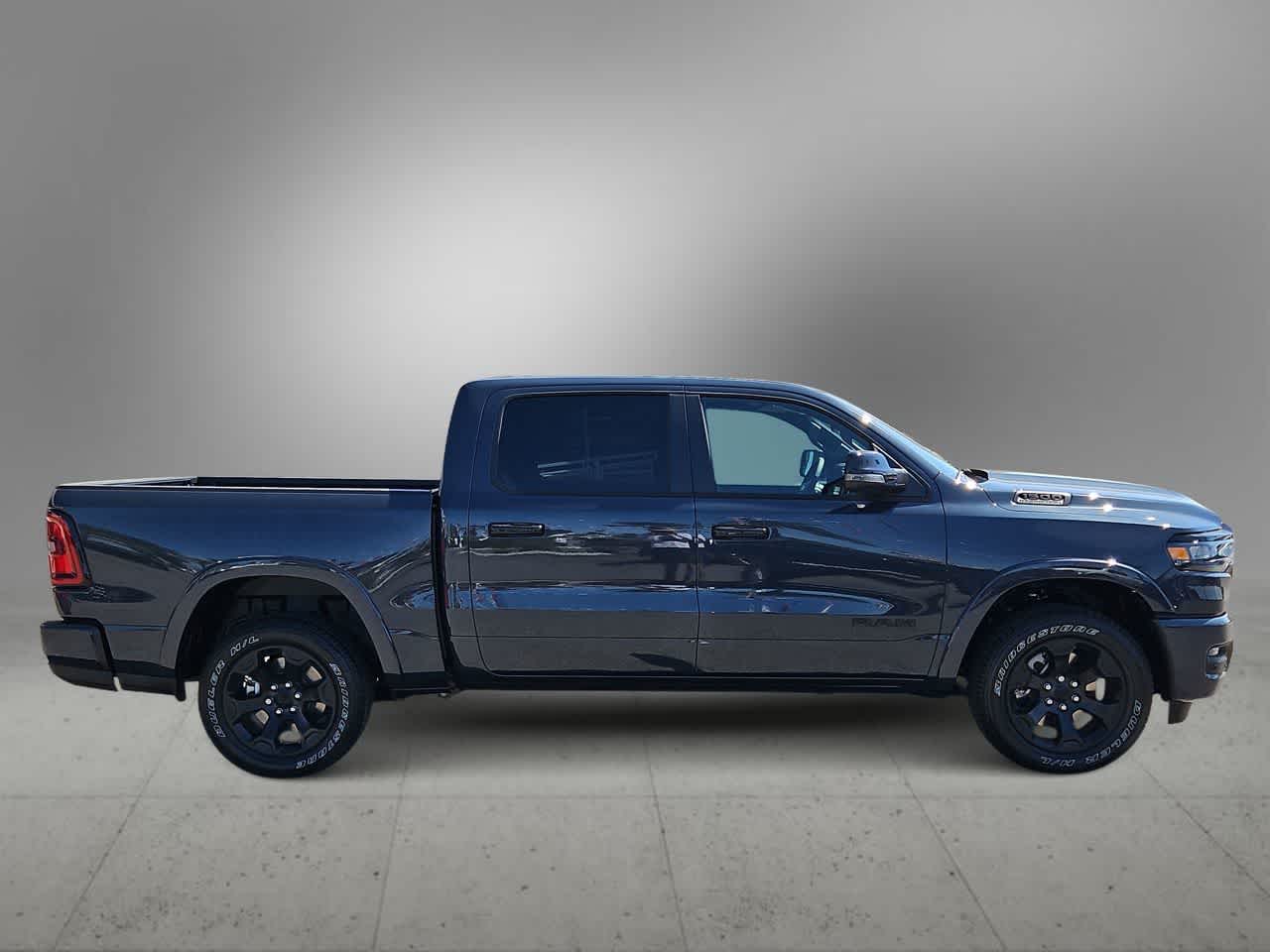 Thumbnail: 2026 RAM 1500 - 9