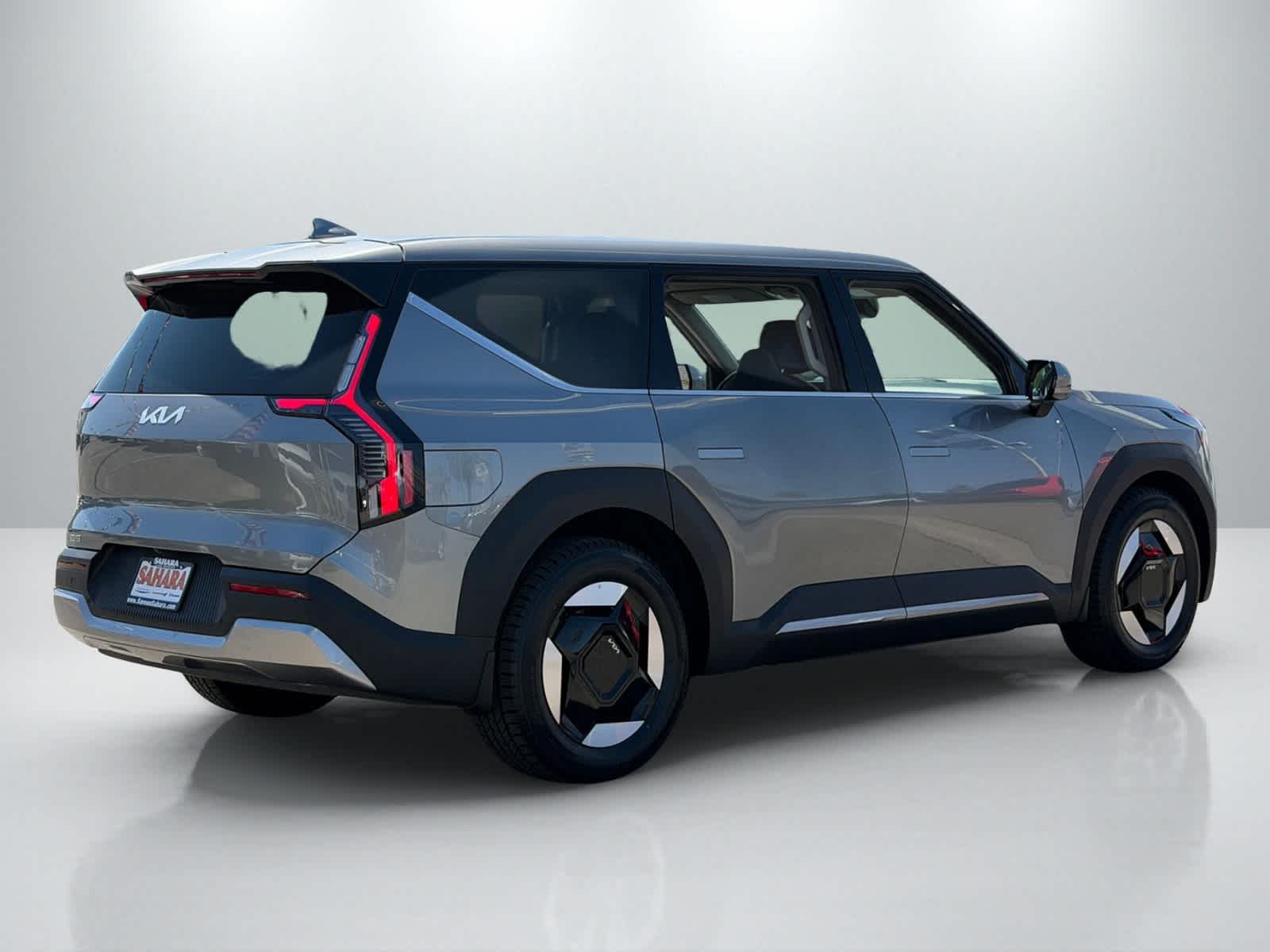 Thumbnail: 2024 Kia EV9 - 7