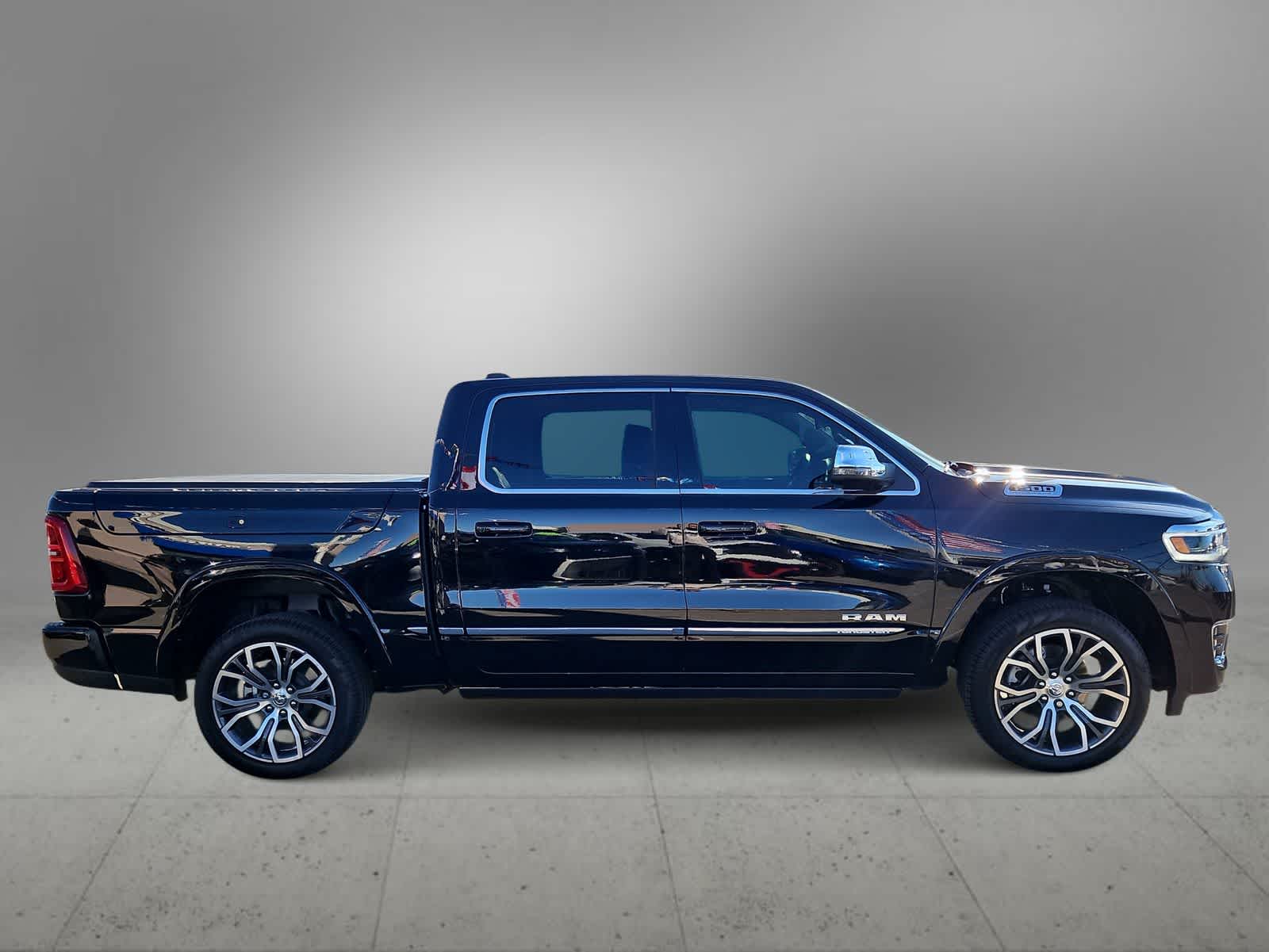 Thumbnail: 2026 RAM 1500 - 9