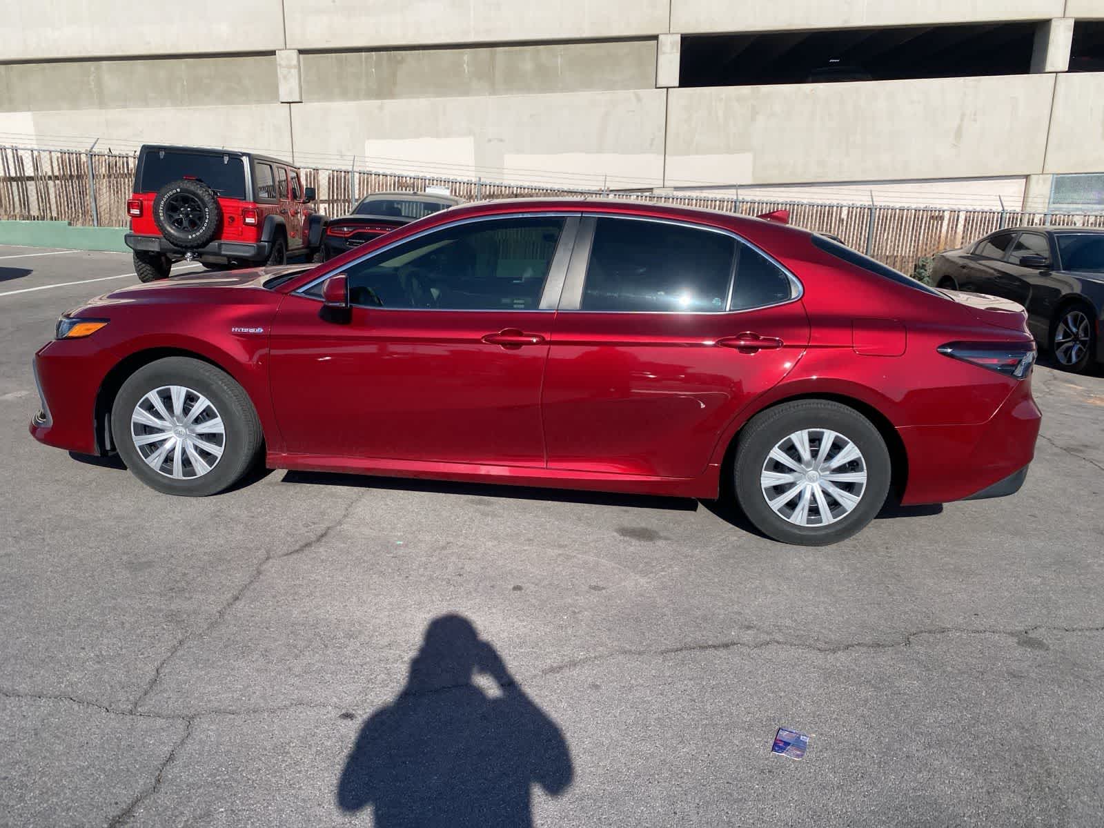 Thumbnail: 2021 Toyota Camry - 9
