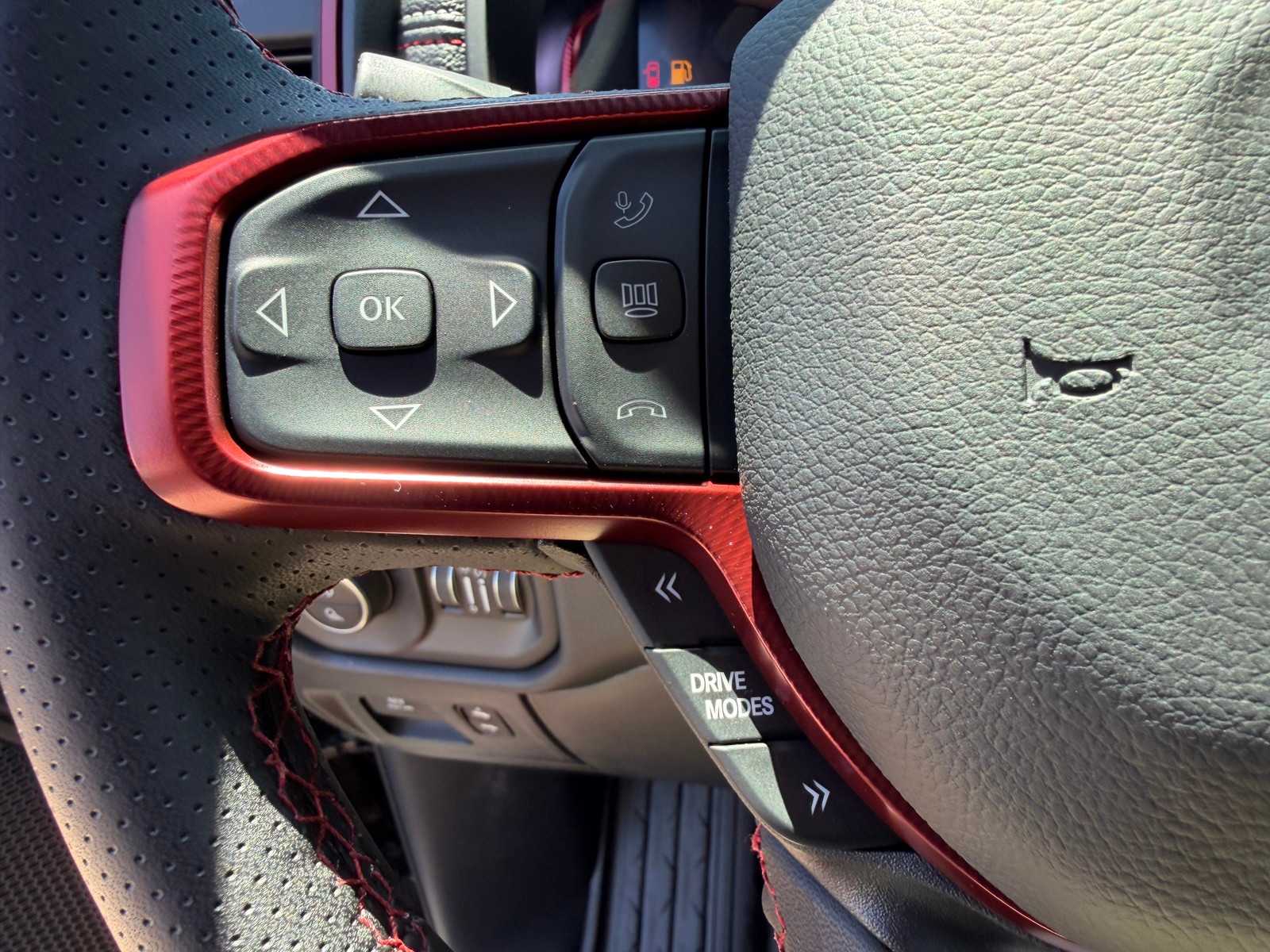 Thumbnail: 2026 RAM 1500 - 32