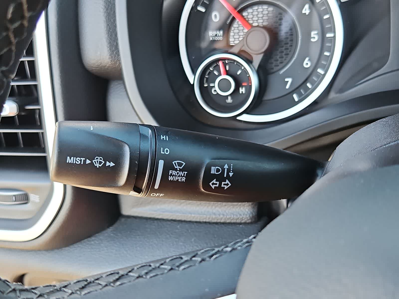 Thumbnail: 2026 RAM 1500 - 25