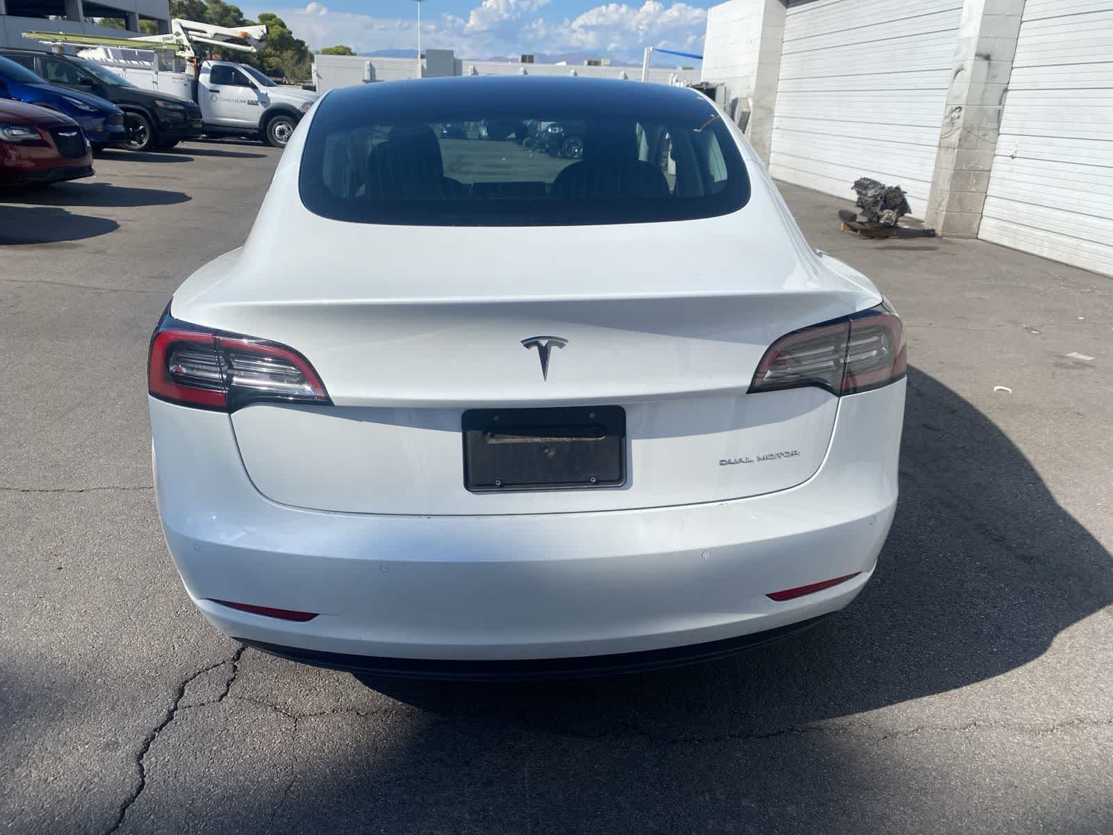 Thumbnail: 2020 Tesla Model 3 - 7