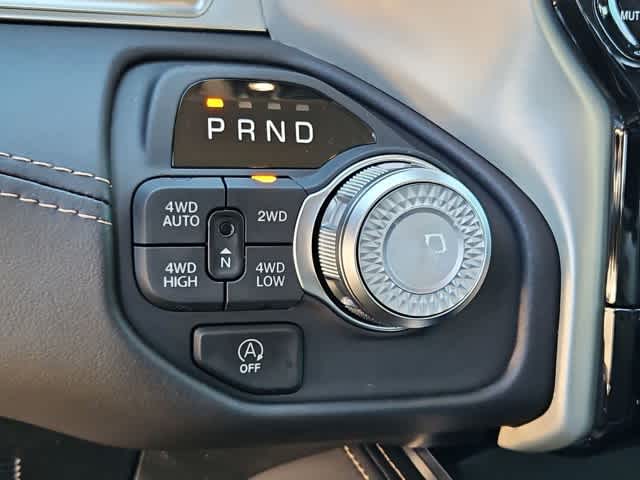 Thumbnail: 2026 RAM 1500 - 32