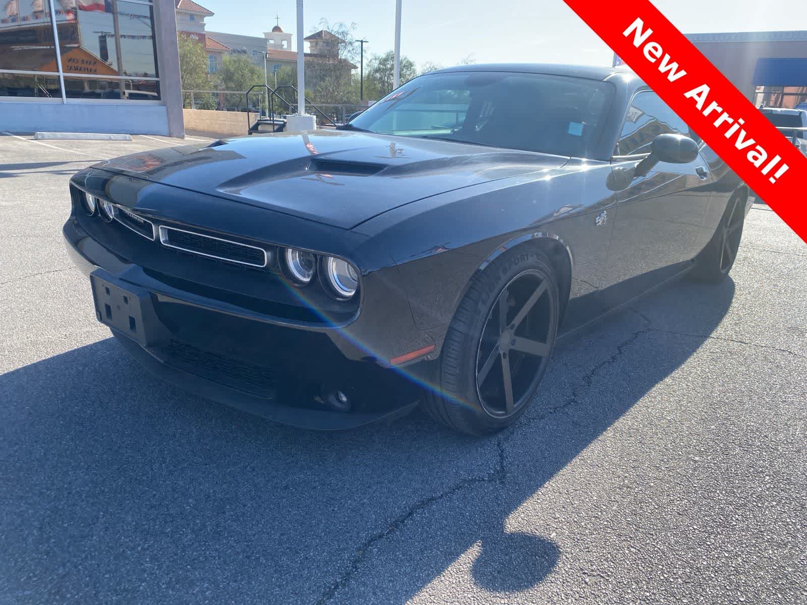 Thumbnail: 2015 Dodge Challenger - 1