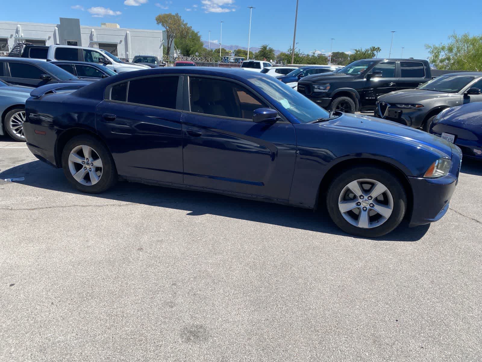 Thumbnail: 2014 Dodge Charger - 4