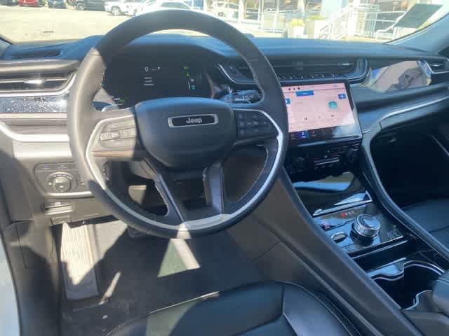 Thumbnail: 2023 Jeep Grand Cherokee - 14