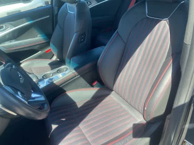 Thumbnail: 2023 Genesis G70 - 15