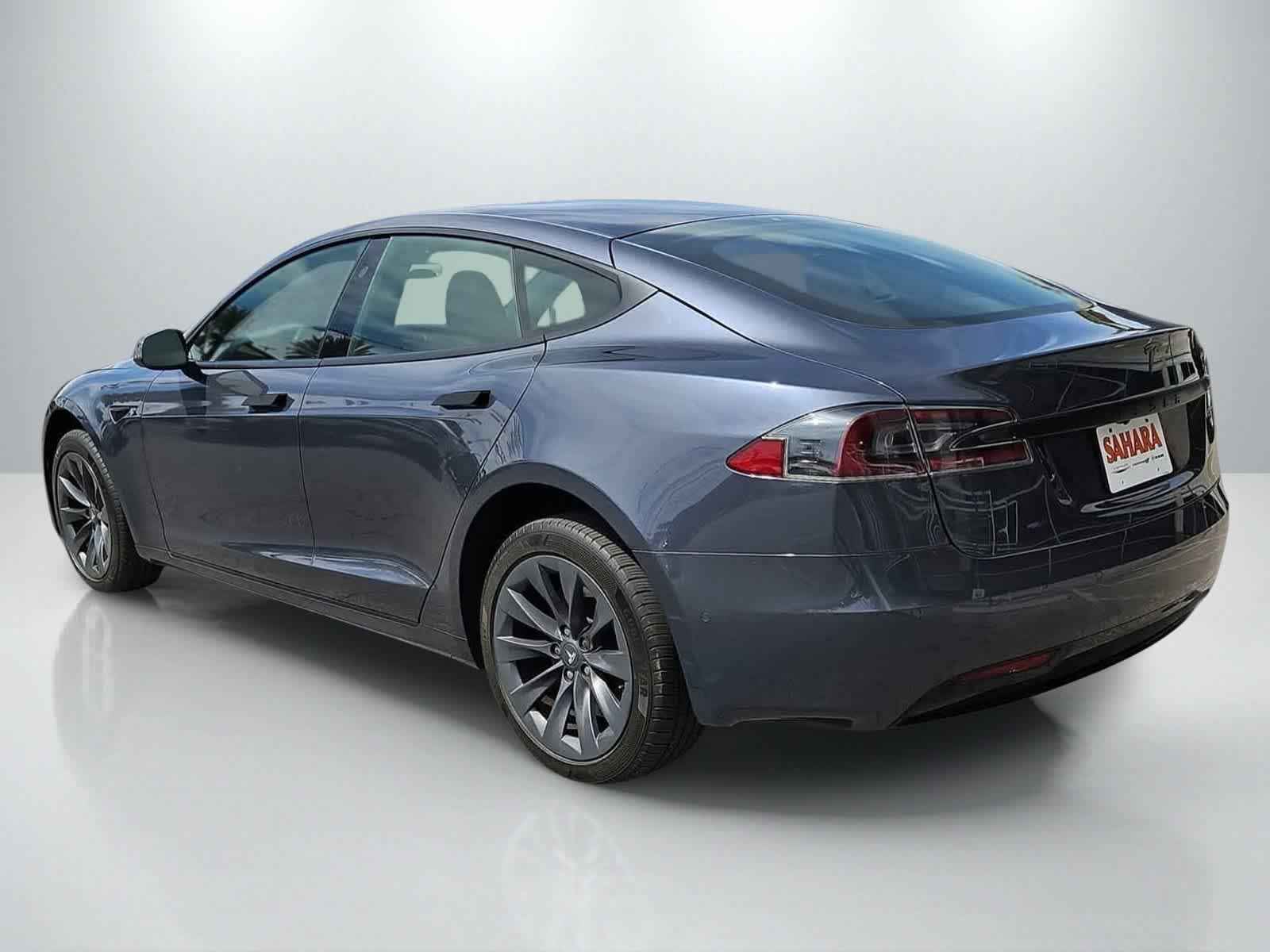 Thumbnail: 2020 Tesla Model S - 8