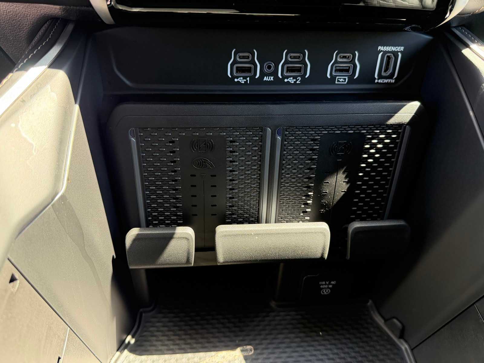Thumbnail: 2026 RAM 1500 - 32
