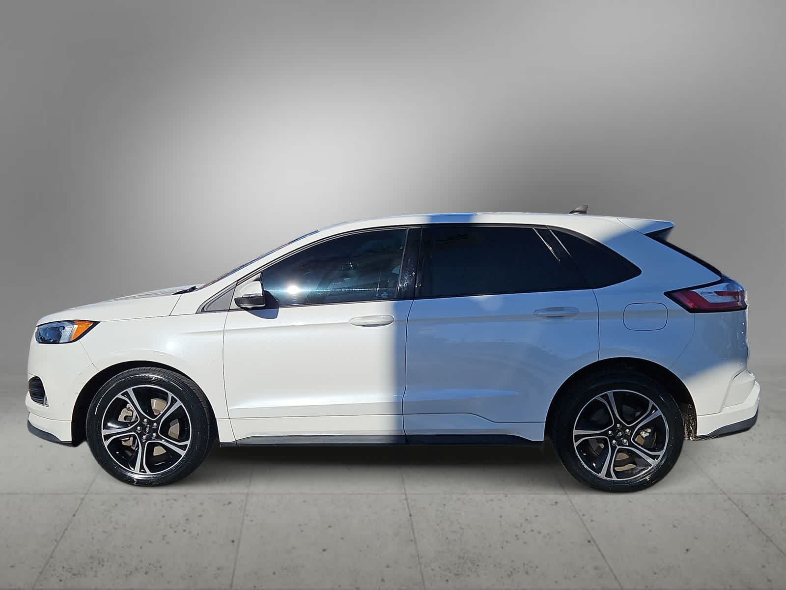 Thumbnail: 2021 Ford Edge - 6