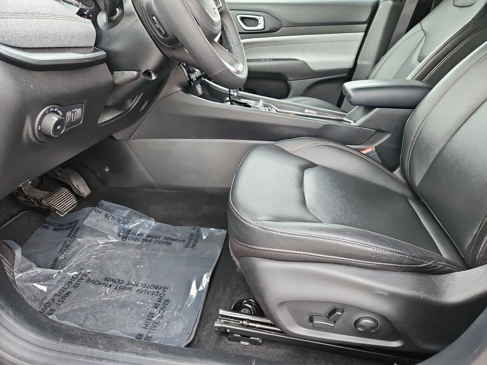 Thumbnail: 2024 Jeep Compass - 17