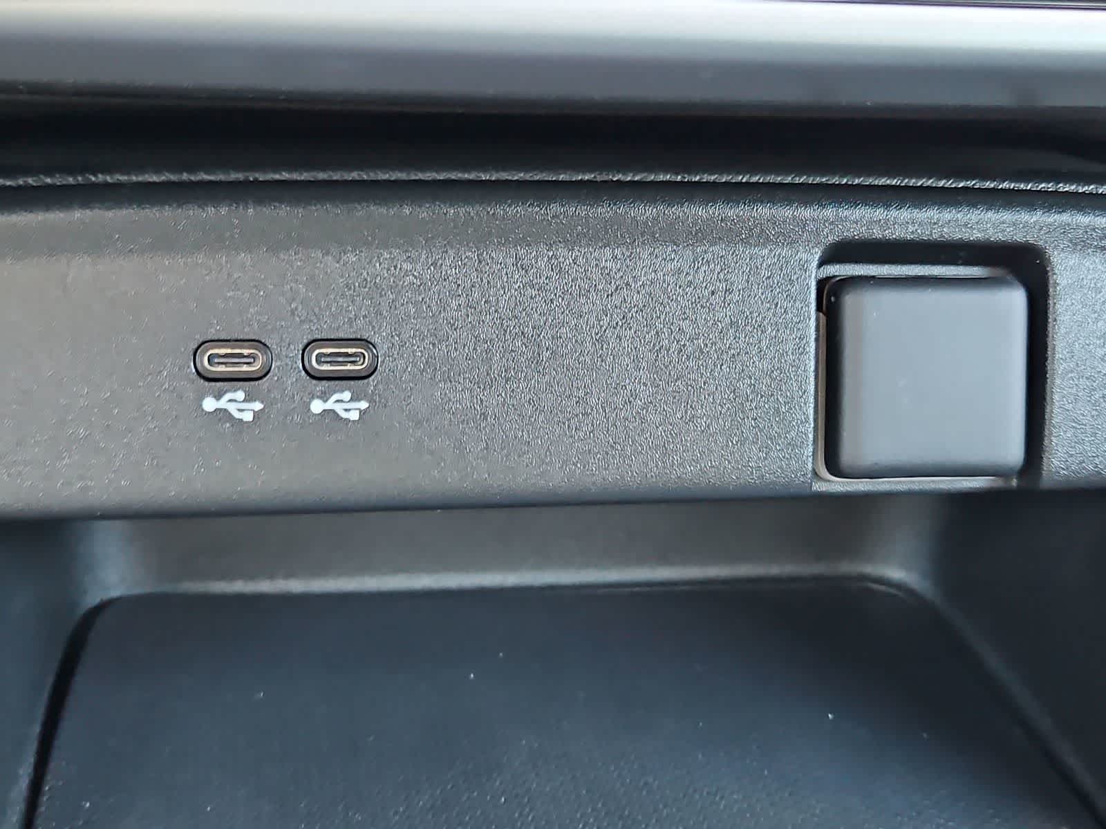 Thumbnail: 2024 Honda Prologue - 29