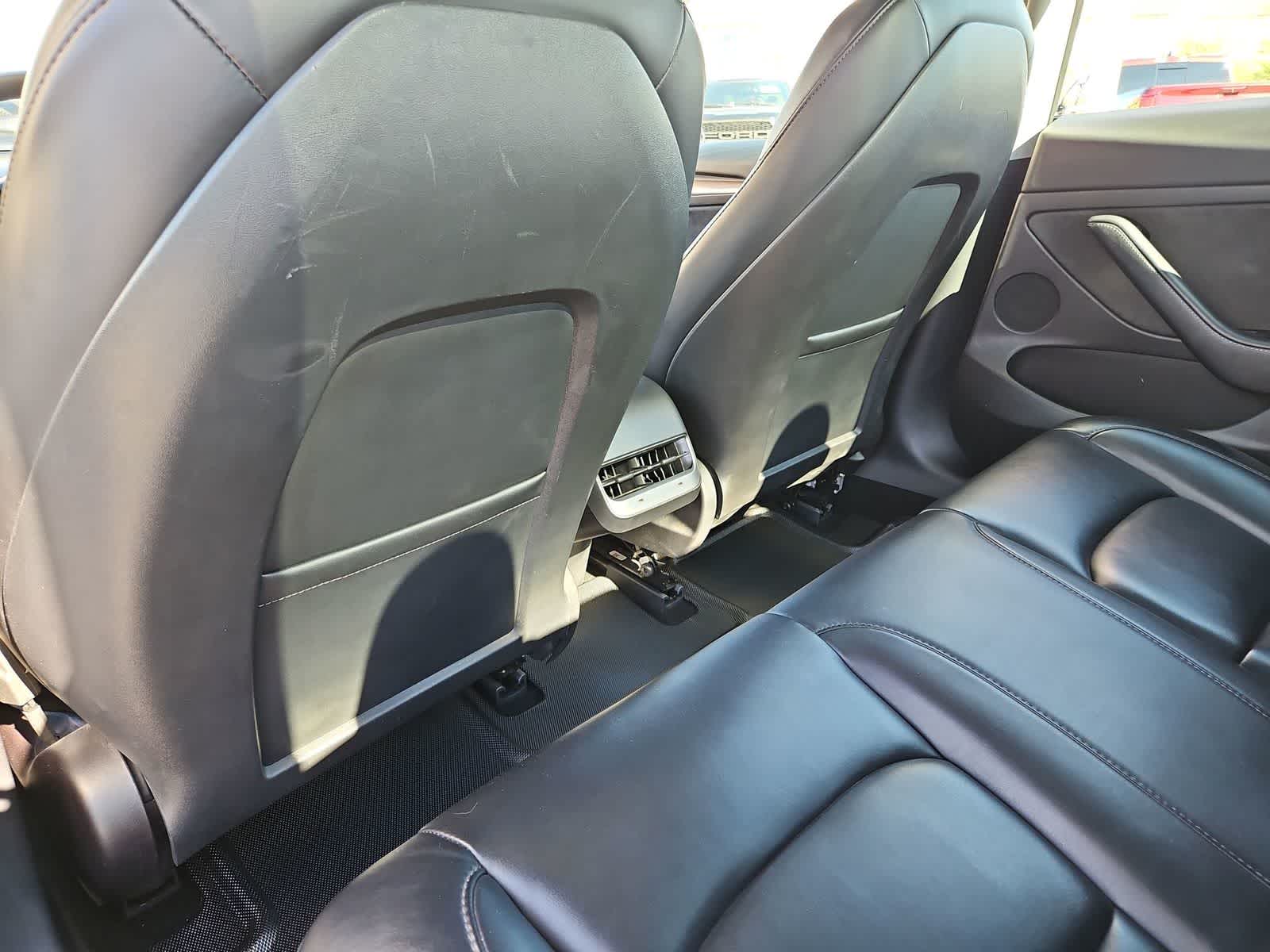 Thumbnail: 2021 Tesla Model 3 - 17