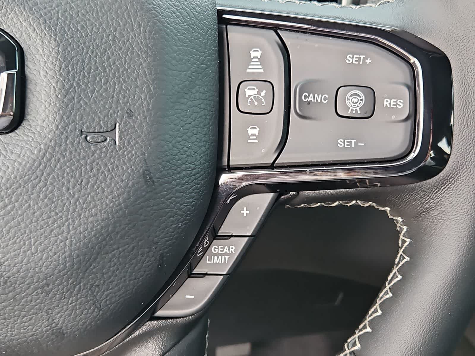 Thumbnail: 2026 RAM 1500 - 25