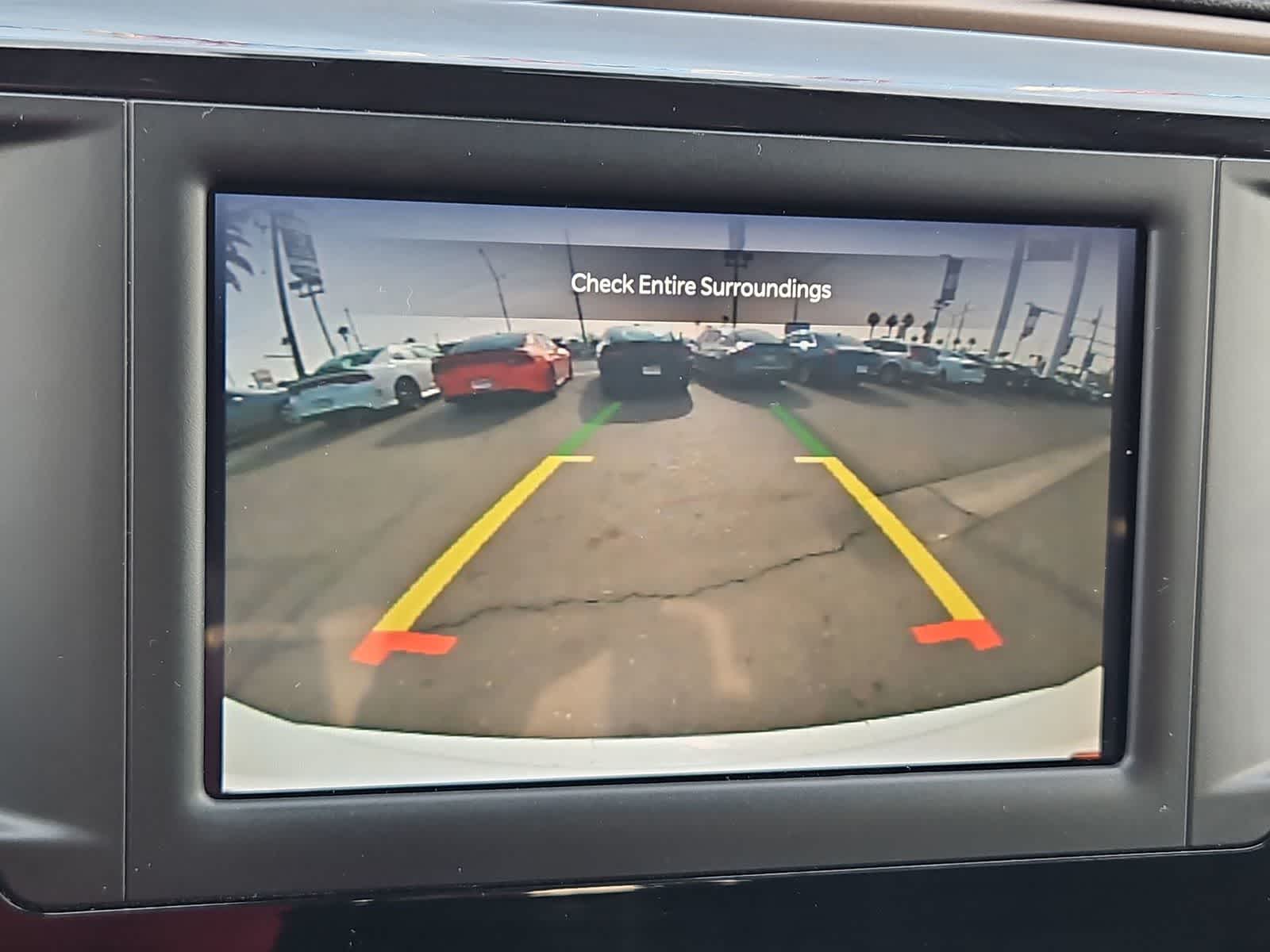 Thumbnail: 2023 Chrysler Voyager - 29