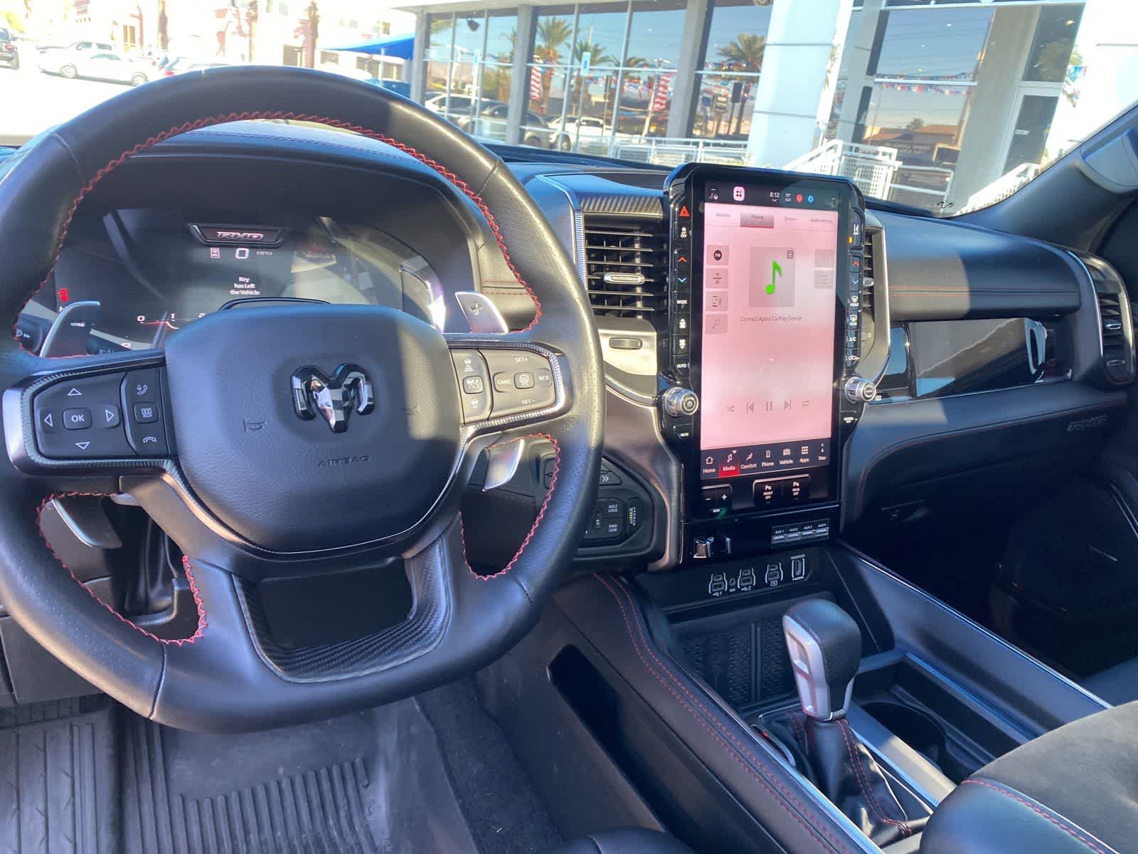 Thumbnail: 2025 RAM 1500 - 10