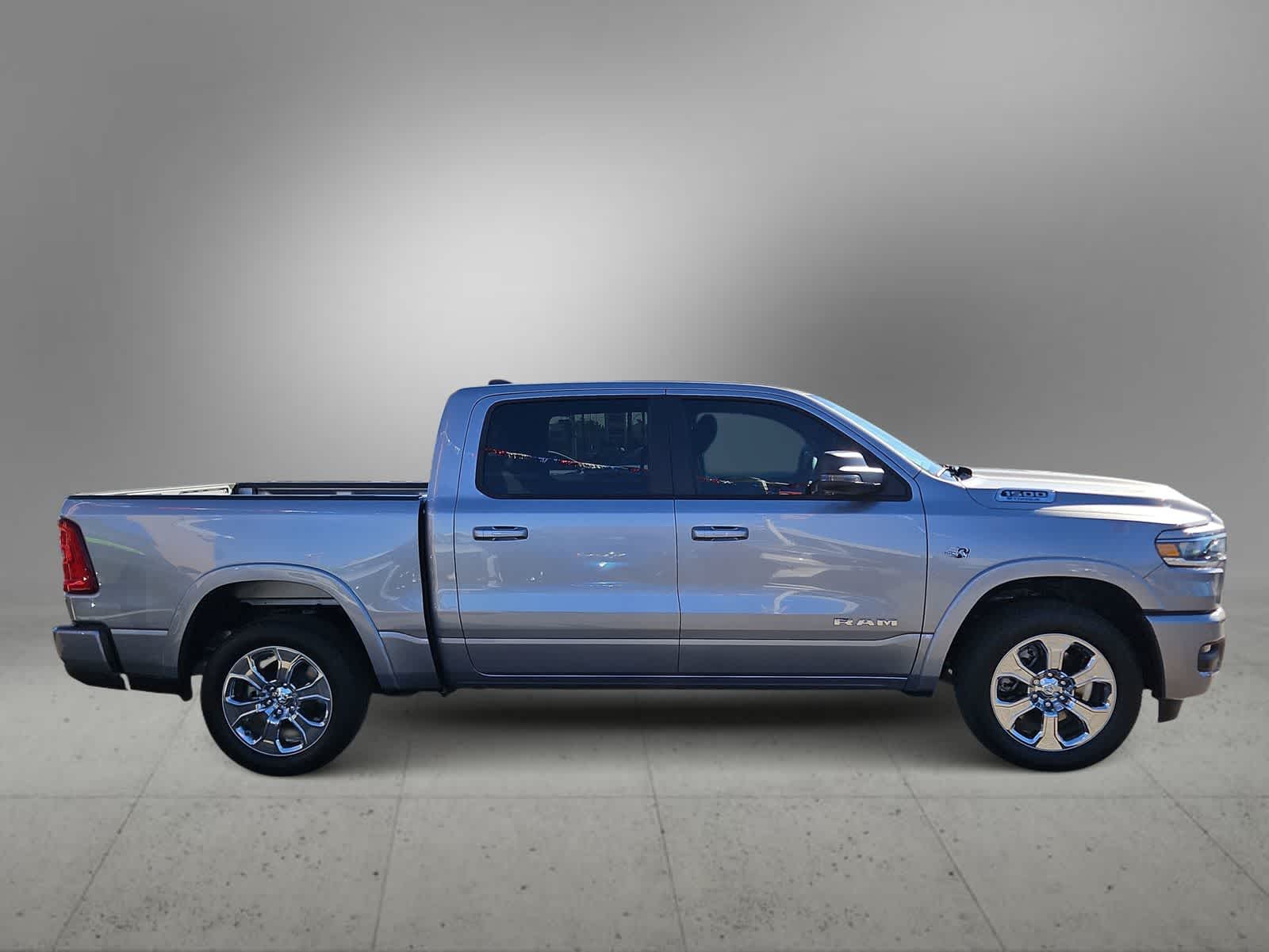Thumbnail: 2026 RAM 1500 - 9