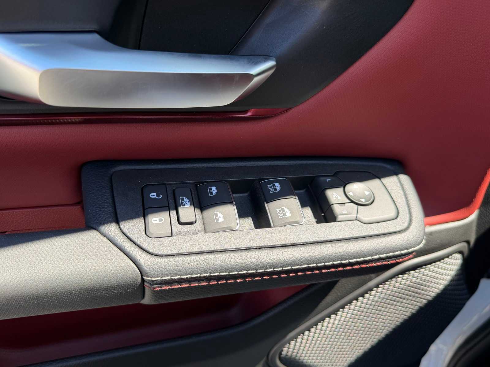 Thumbnail: 2026 RAM 1500 - 24