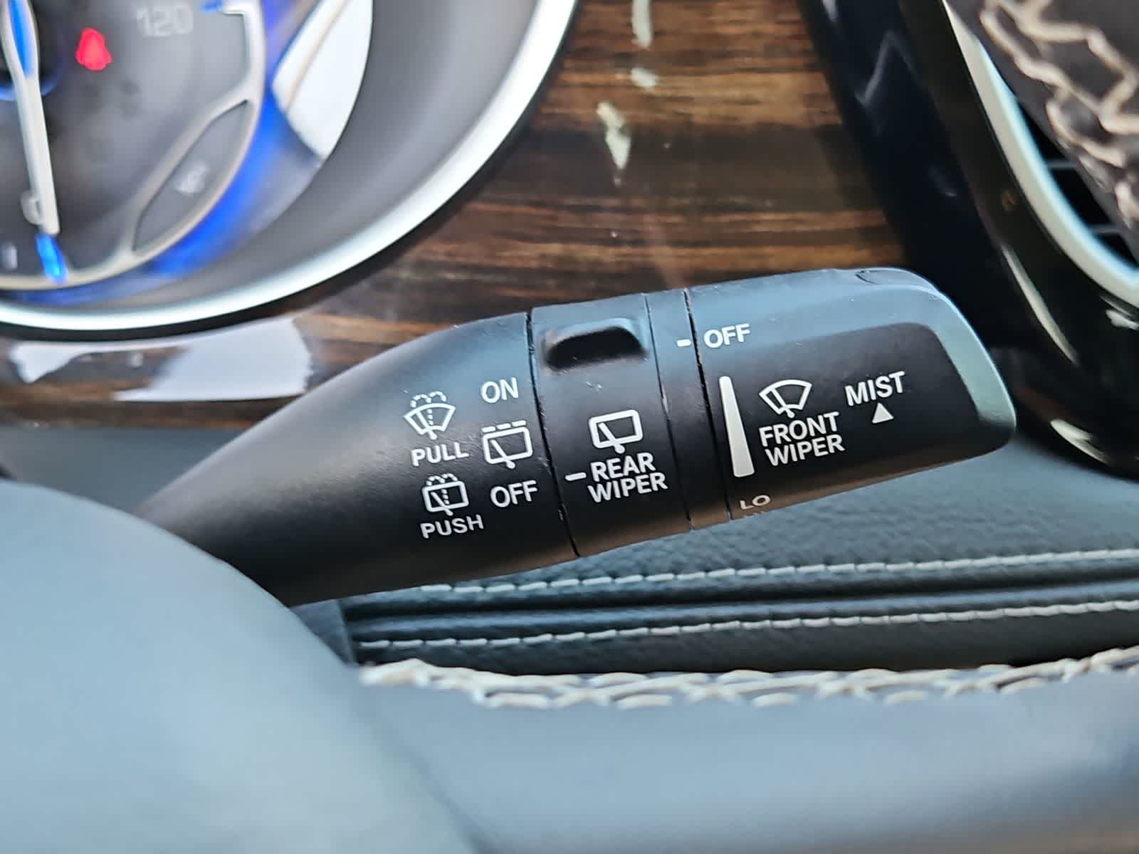 Thumbnail: 2022 Chrysler Pacifica - 27