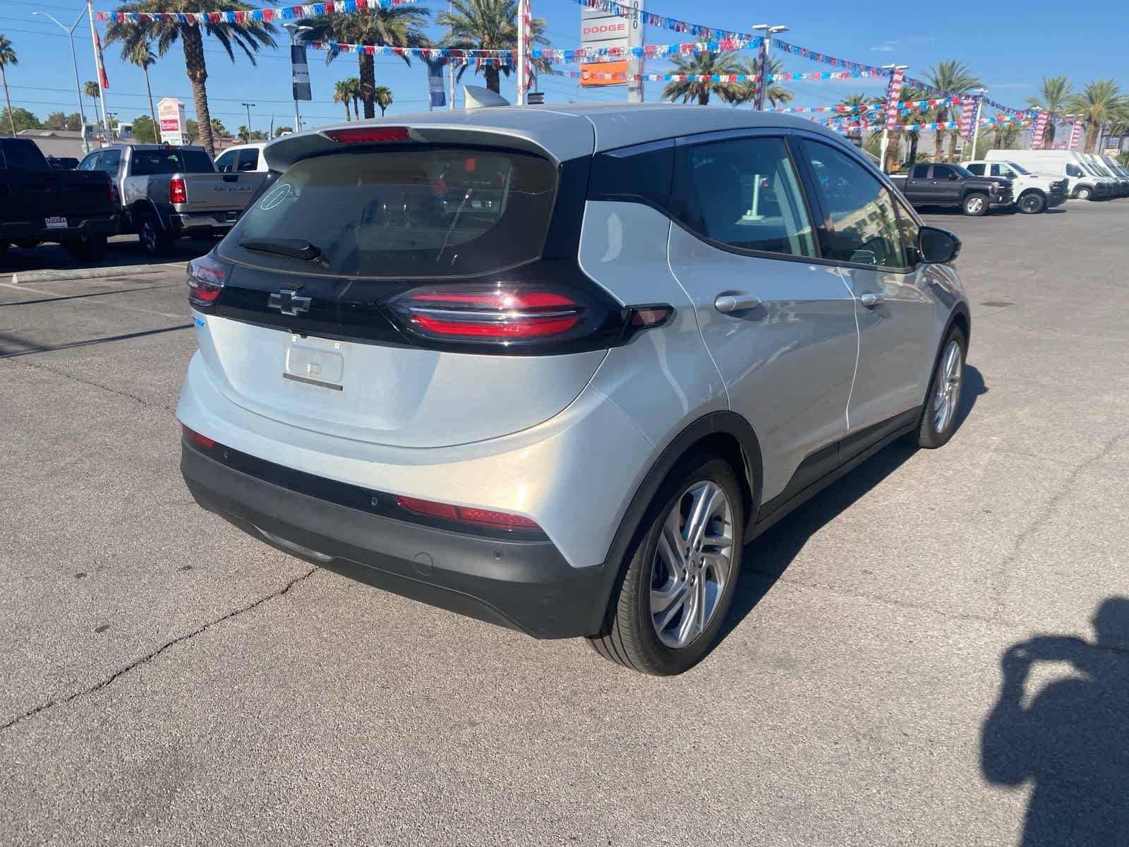 Thumbnail: 2023 Chevrolet Bolt EV - 7