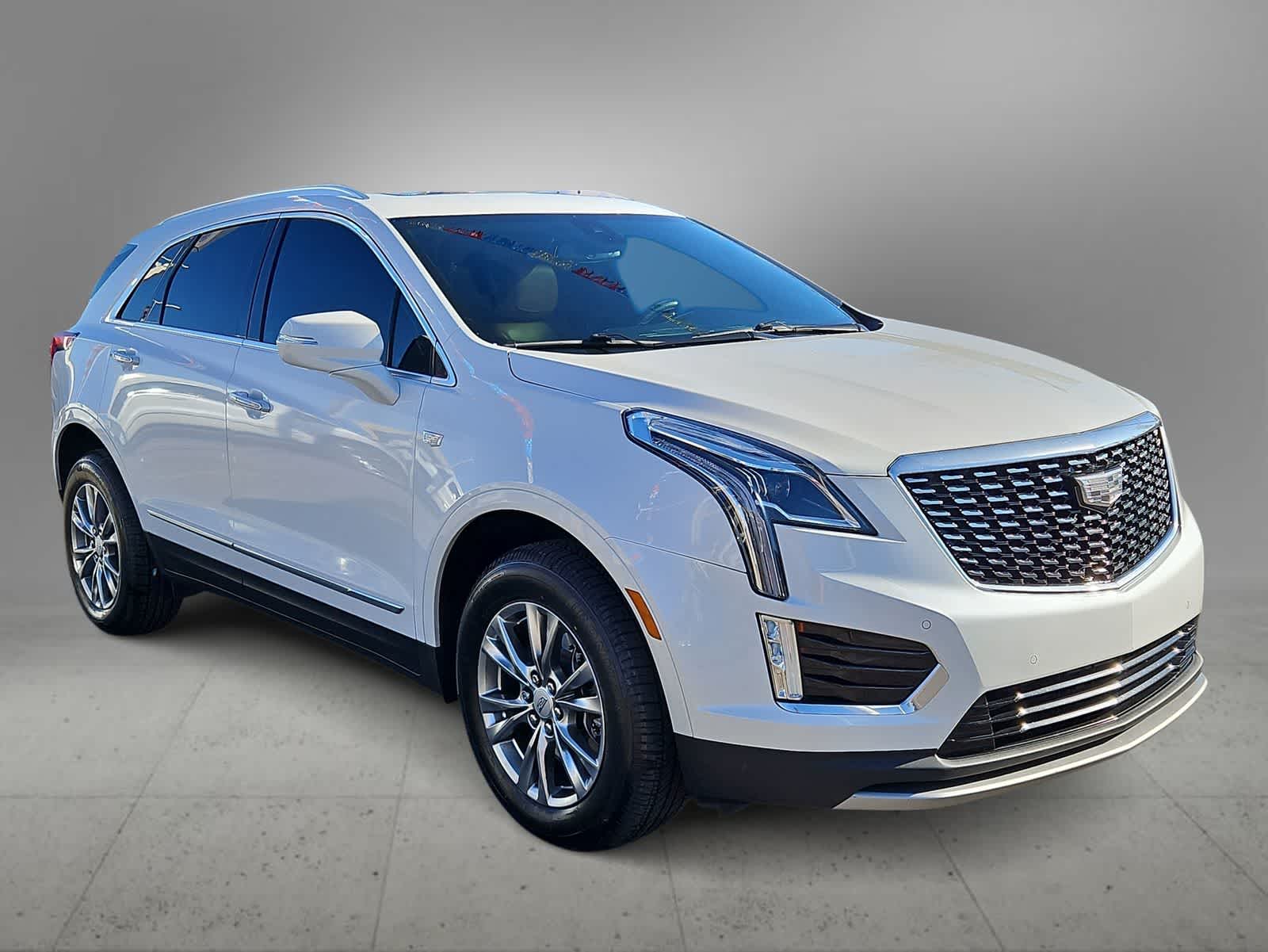 Thumbnail: 2023 Cadillac XT5 - 2