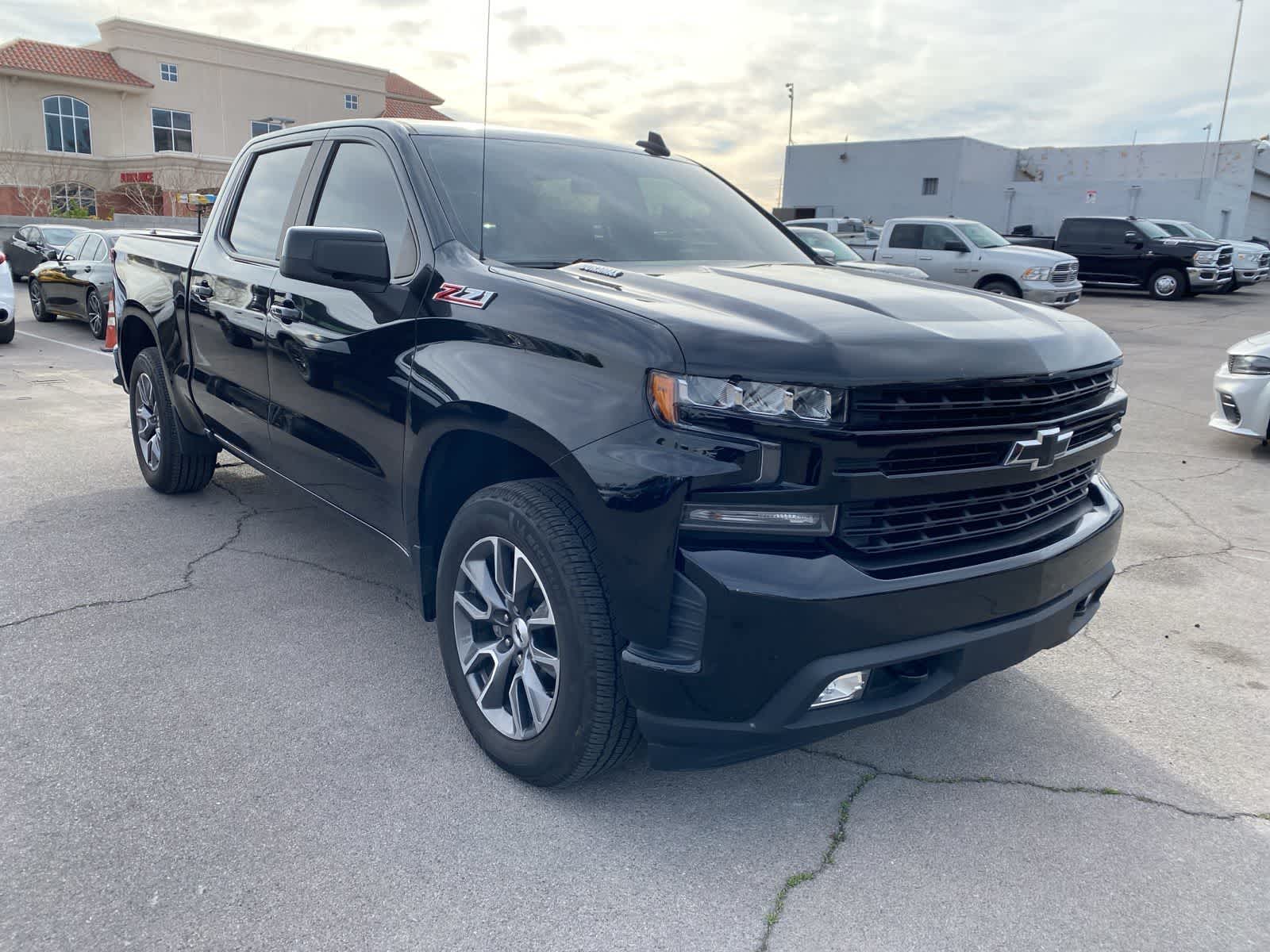 Thumbnail: 2020 Chevrolet Silverado 1500 - 3