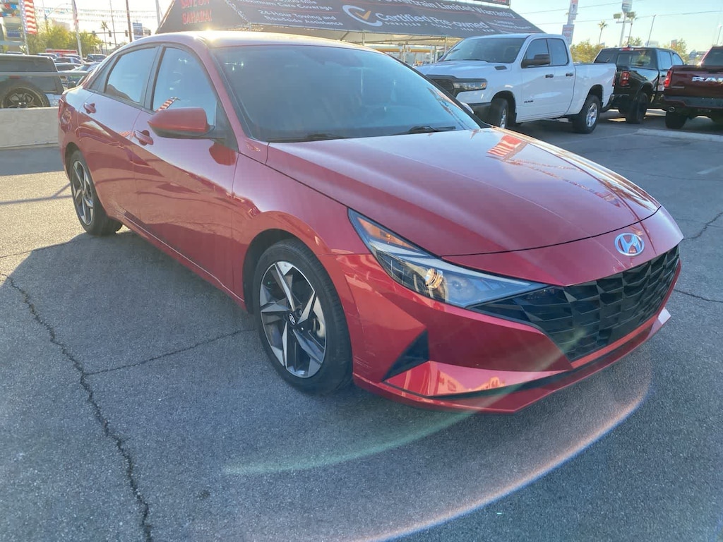 Used 2023 Hyundai Elantra SEL Sedan