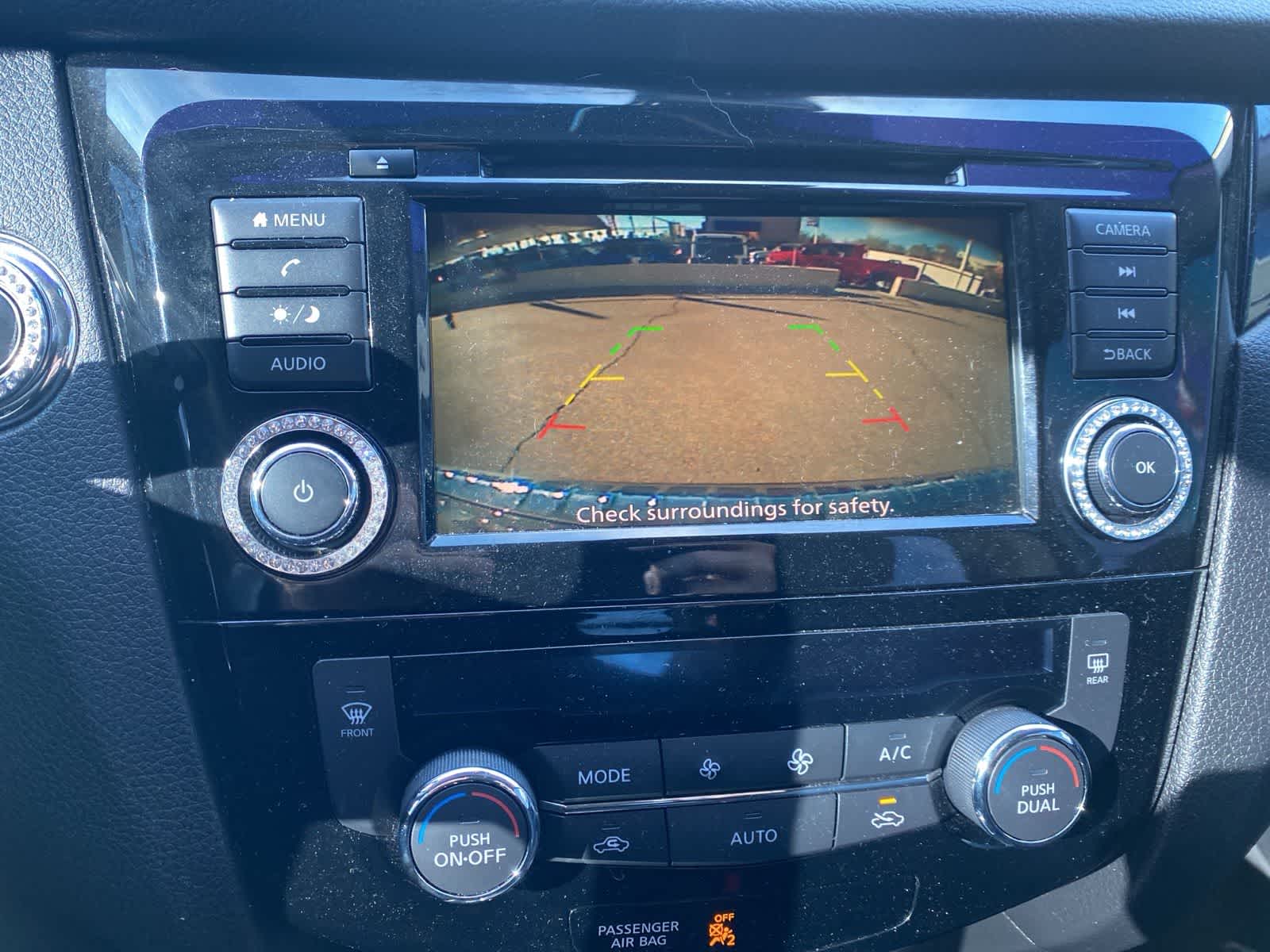 Thumbnail: 2019 Nissan Rogue Sport - 15