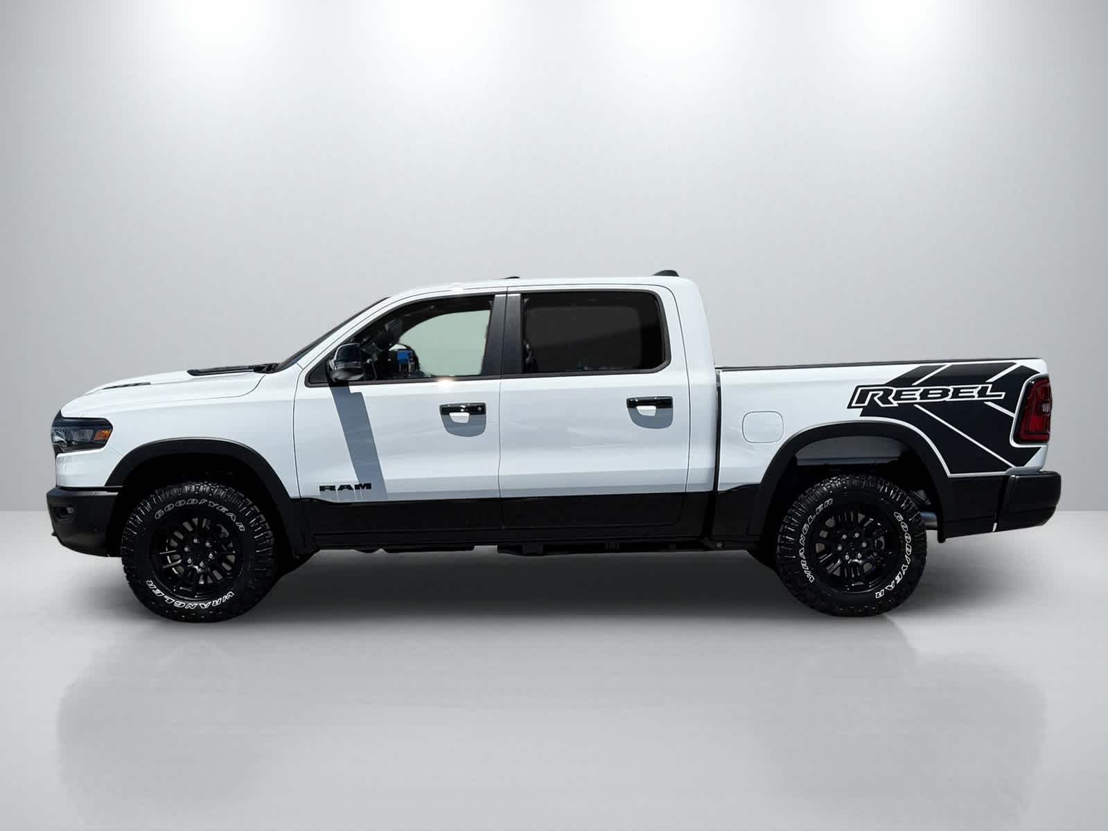 Thumbnail: 2026 RAM 1500 - 2