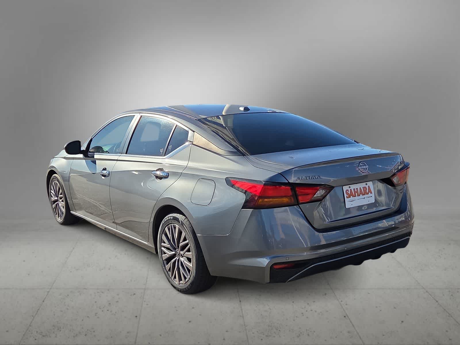 Thumbnail: 2023 Nissan Altima - 7