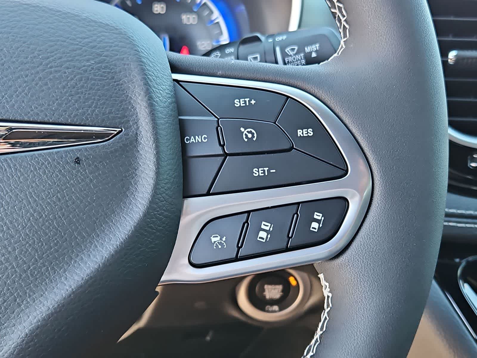 Thumbnail: 2026 Chrysler Pacifica - 24