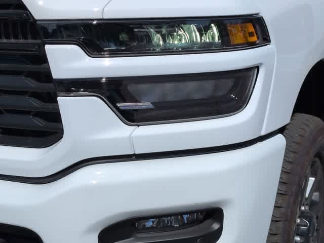 2026 RAM 3500 Big Horn - Photo 11