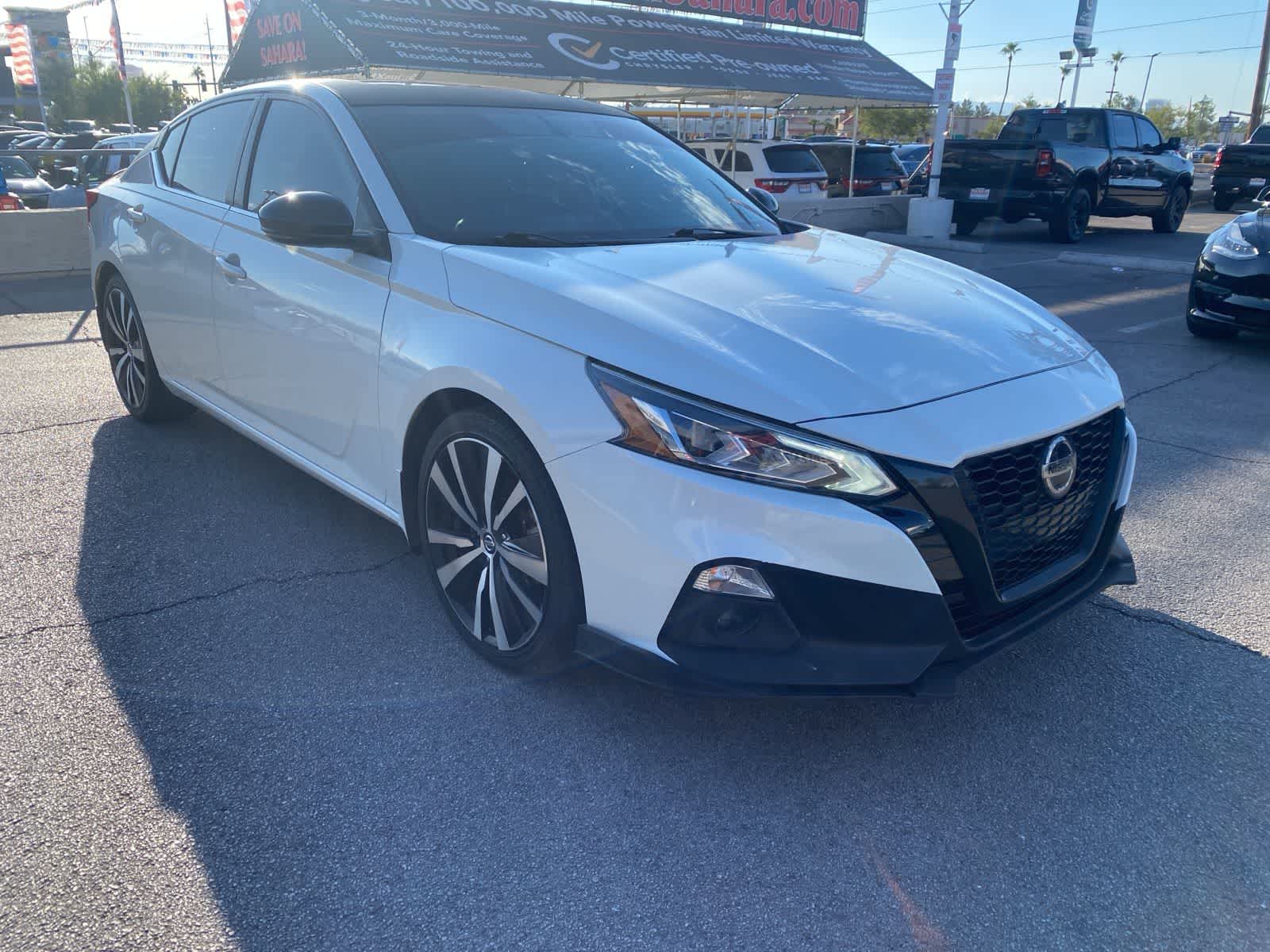 Thumbnail: 2019 Nissan Altima - 3