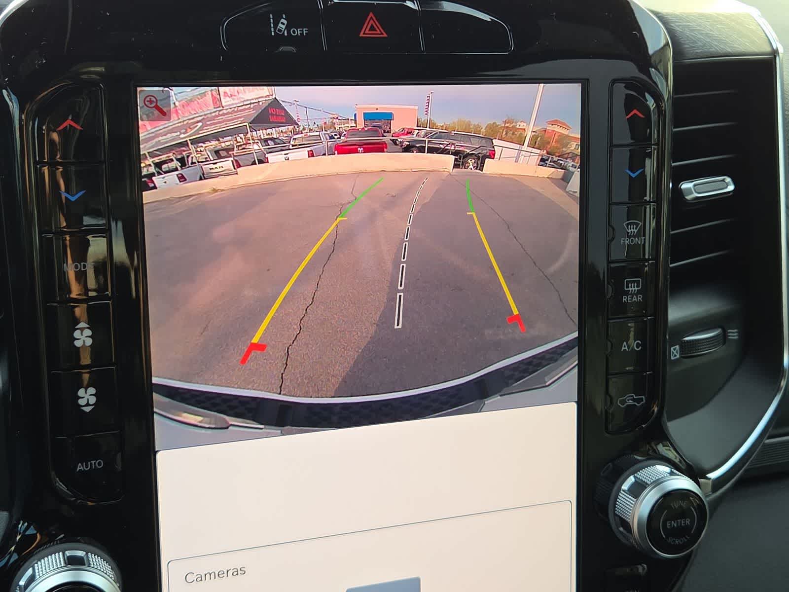 Thumbnail: 2026 RAM 1500 - 32