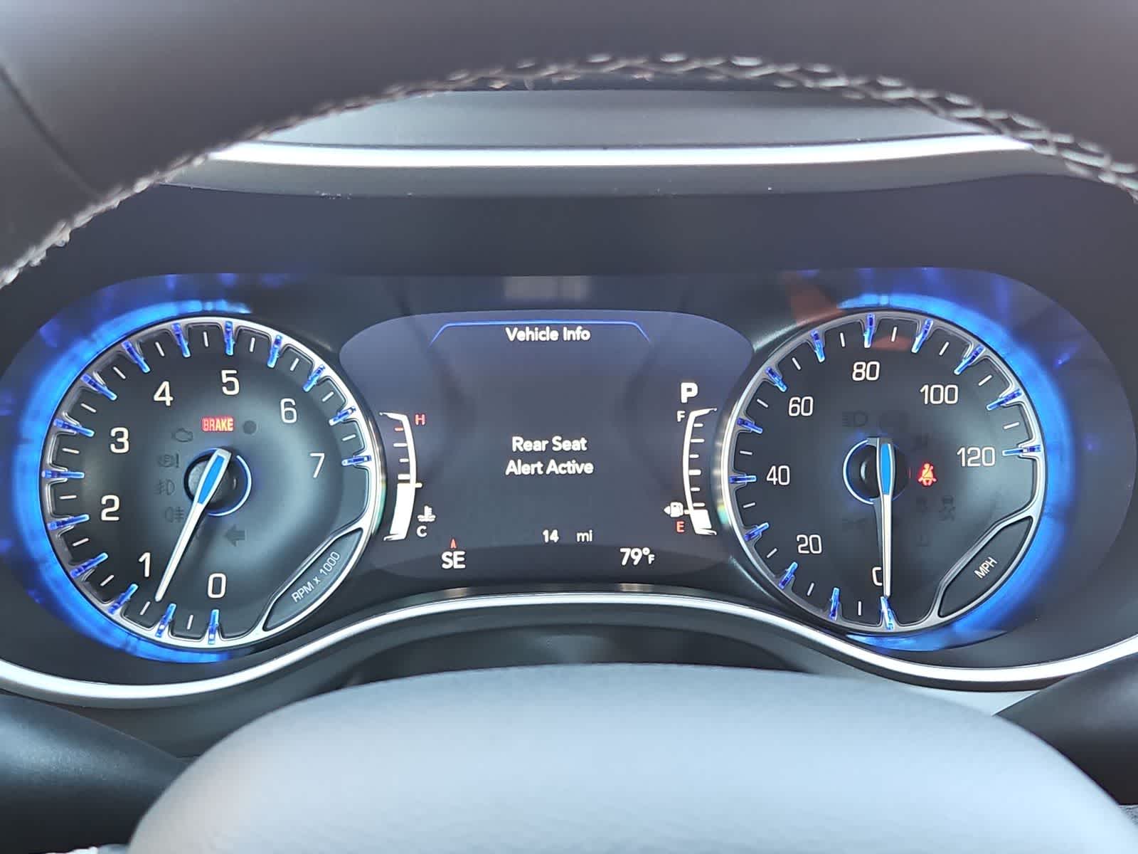 Thumbnail: 2026 Chrysler Pacifica - 31