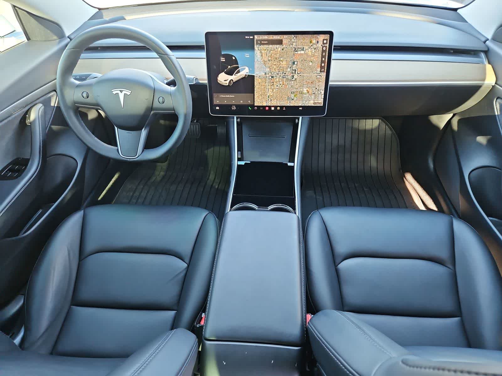 Thumbnail: 2020 Tesla Model 3 - 15