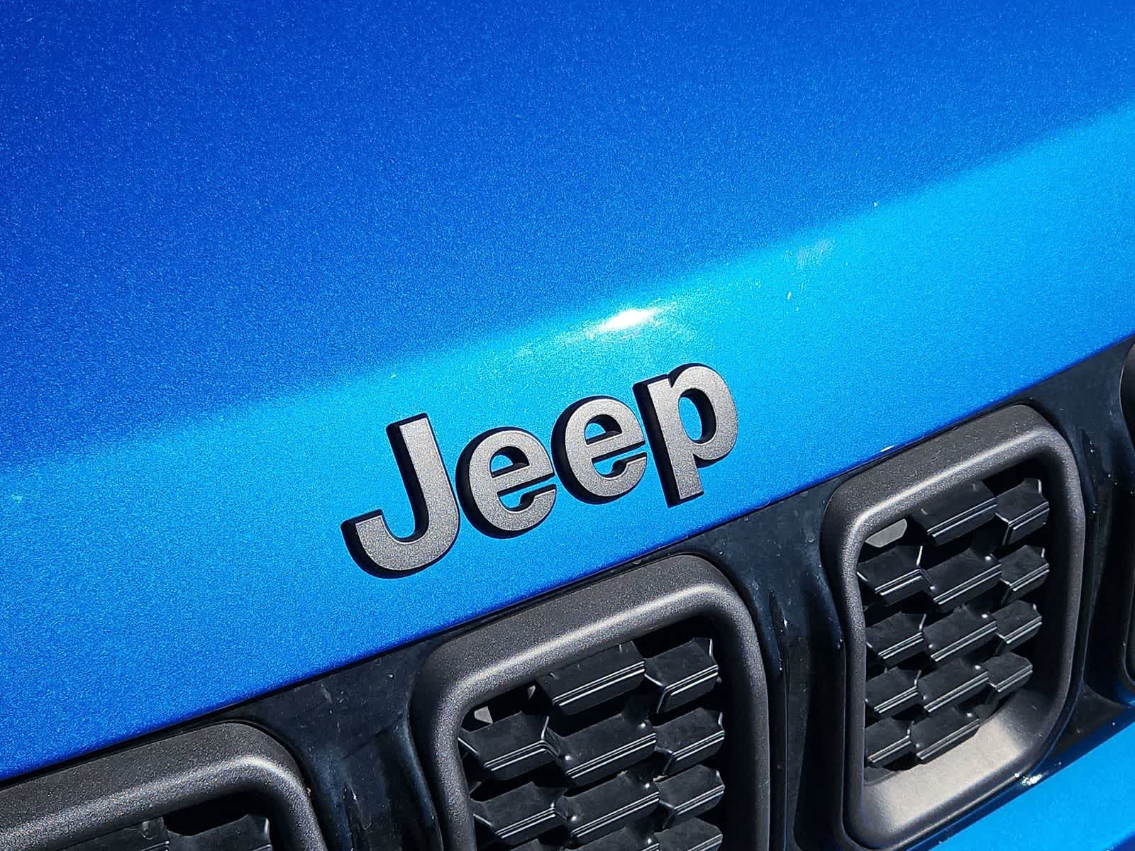 Thumbnail: 2024 Jeep Compass - 12