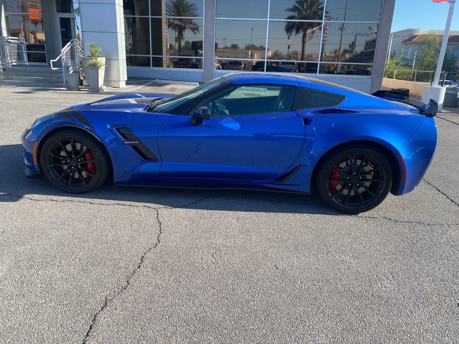 Thumbnail: 2019 Chevrolet Corvette - 10