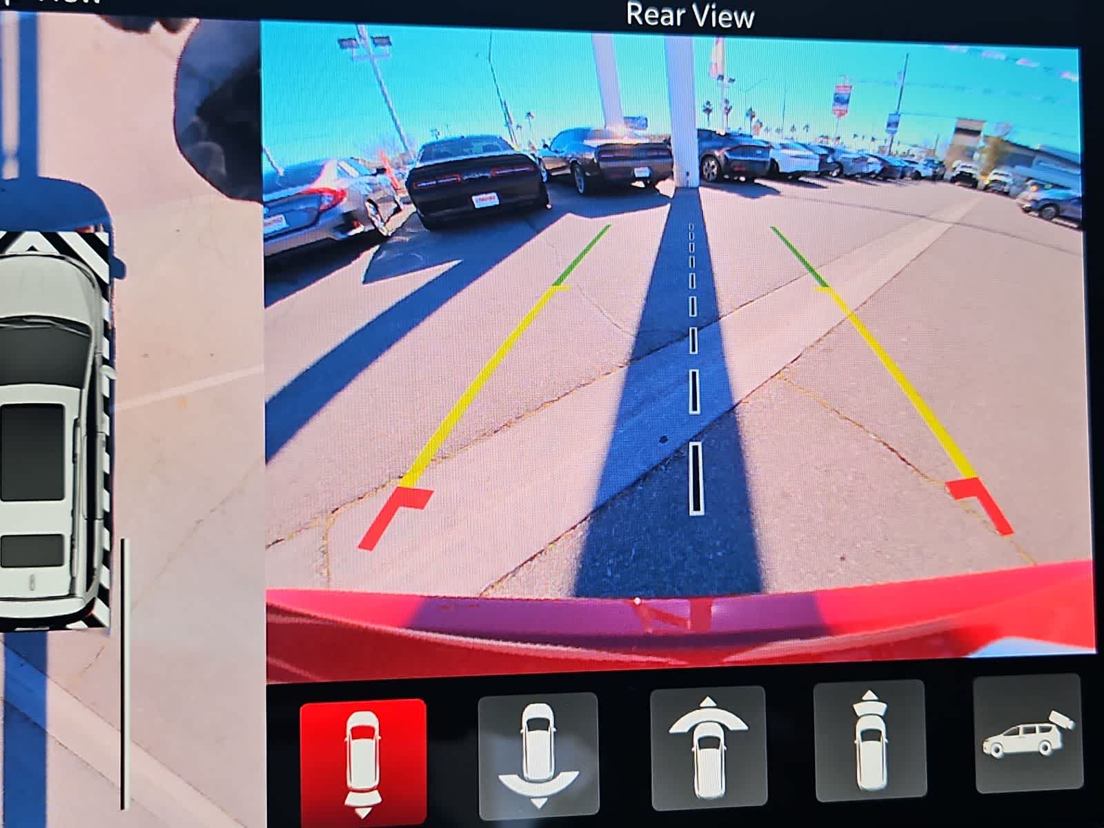 Thumbnail: 2026 Chrysler Pacifica - 29