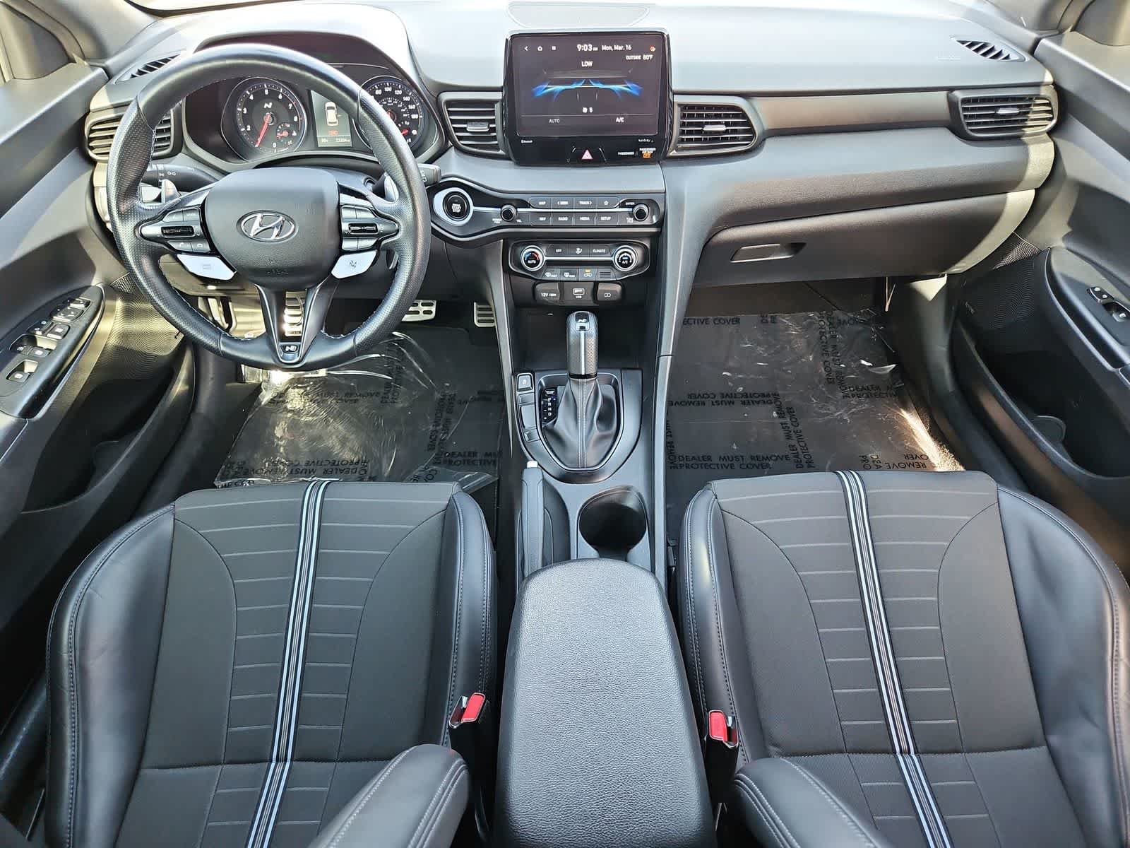 Thumbnail: 2022 Hyundai Veloster - 15