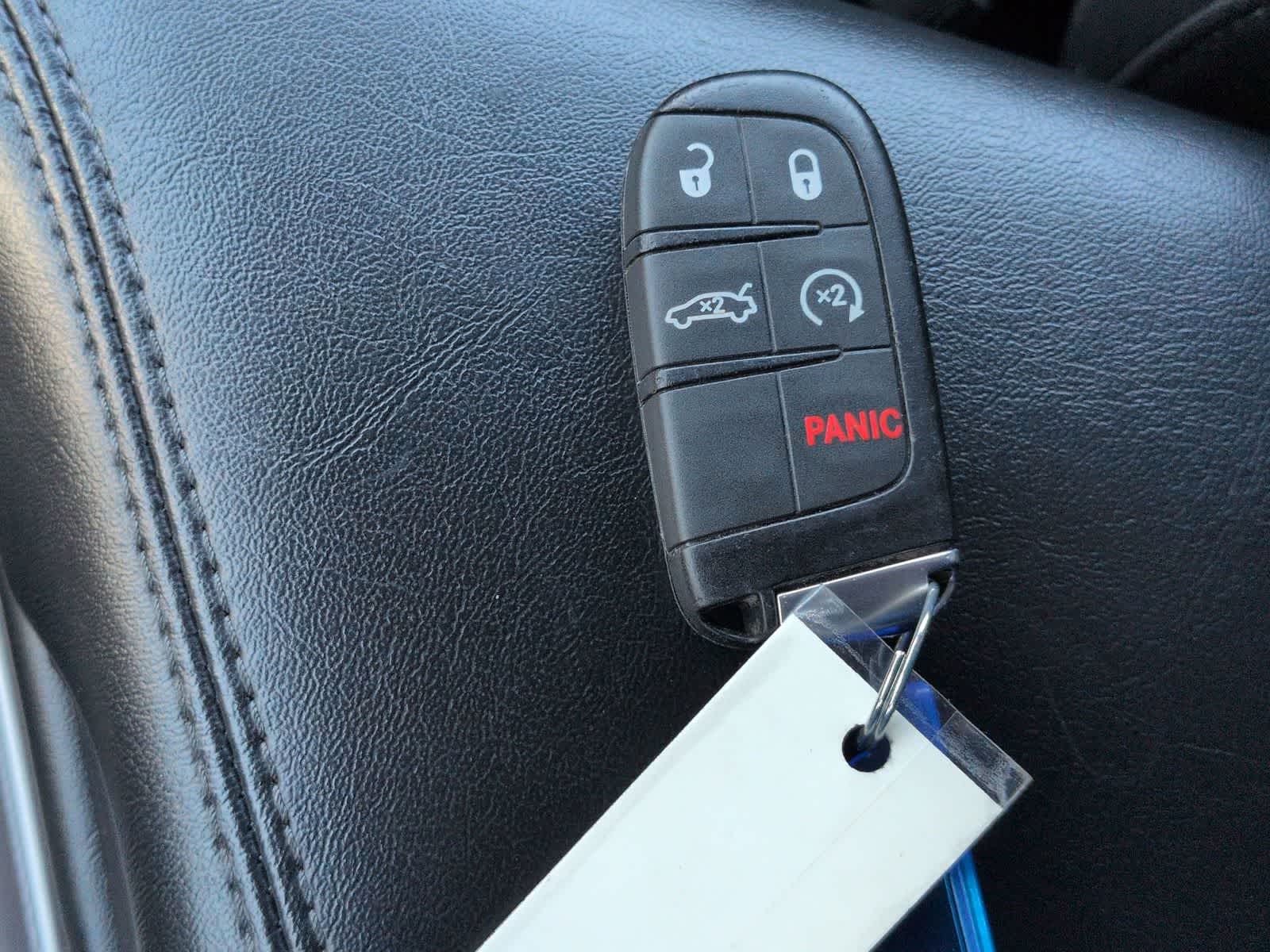 Thumbnail: 2022 Dodge Challenger - 32