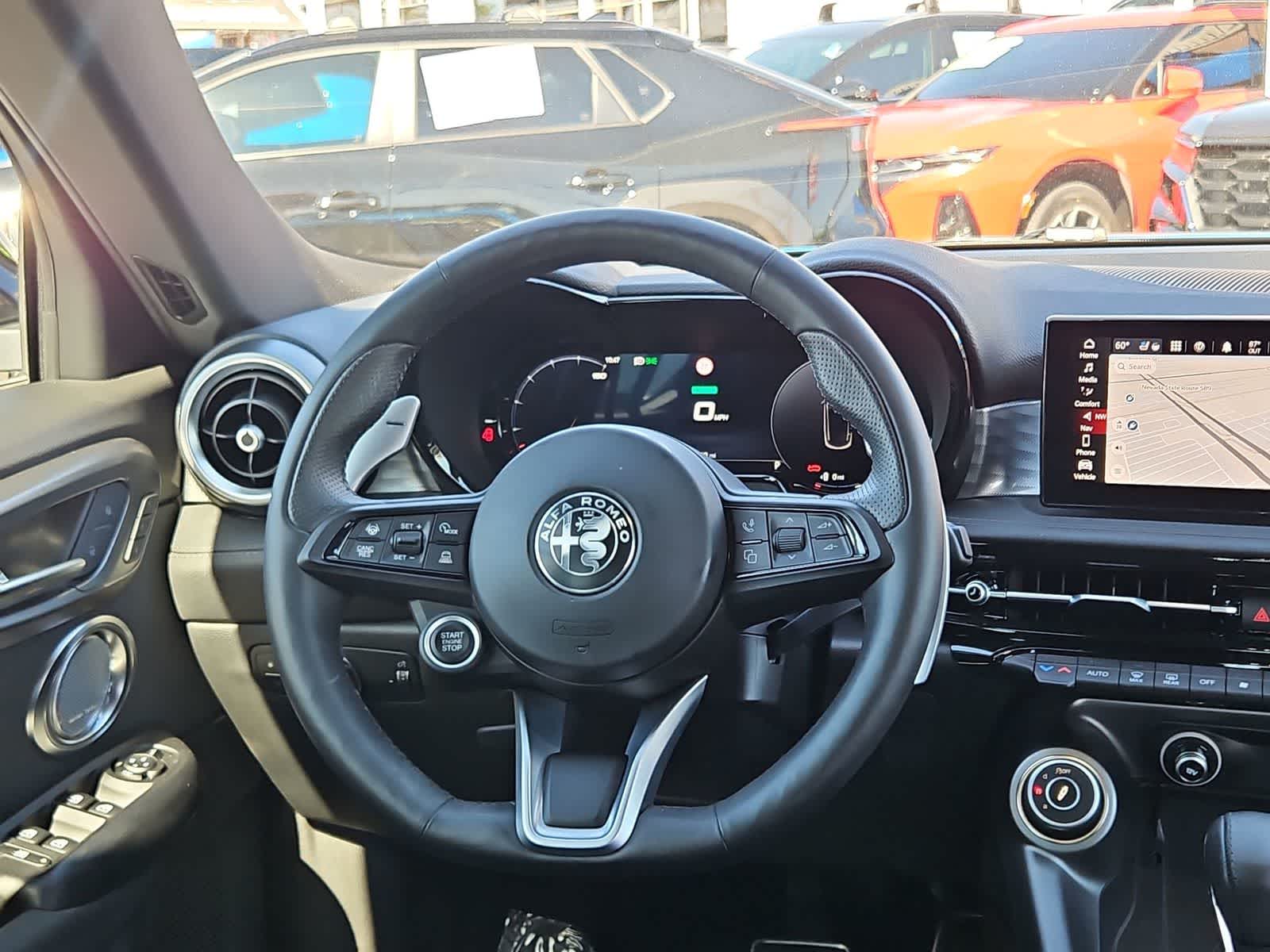 Thumbnail: 2024 Alfa Romeo Tonale - 23