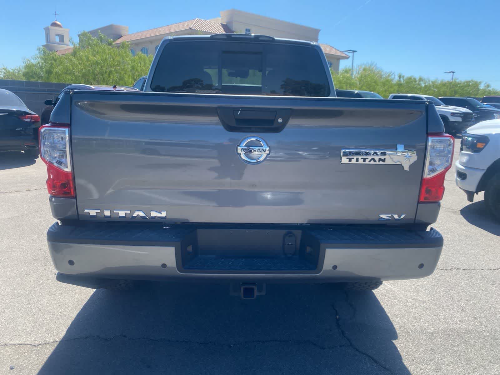 Thumbnail: 2021 Nissan Titan - 7