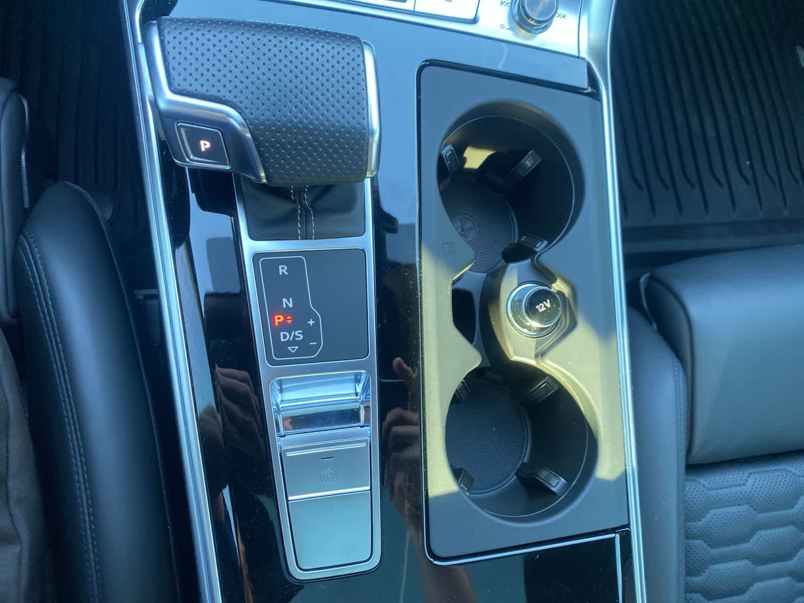 Thumbnail: 2024 Audi RS 7 - 16